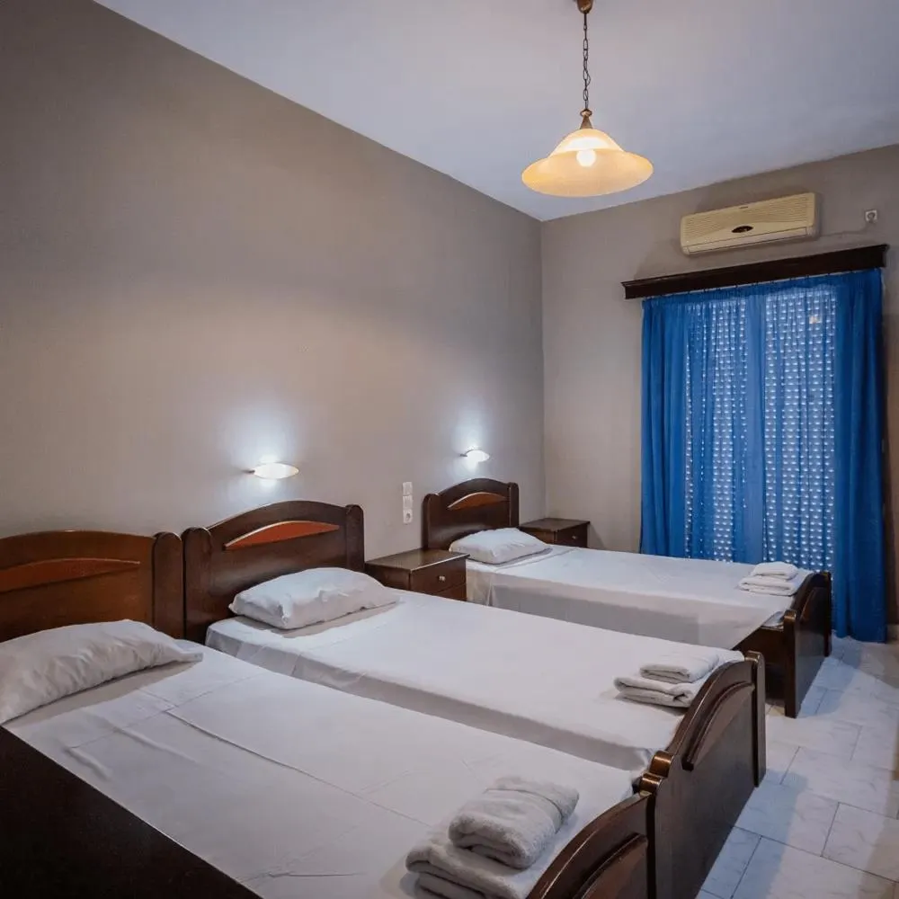 Bedroom, Bed in Perkes Hotel Complex