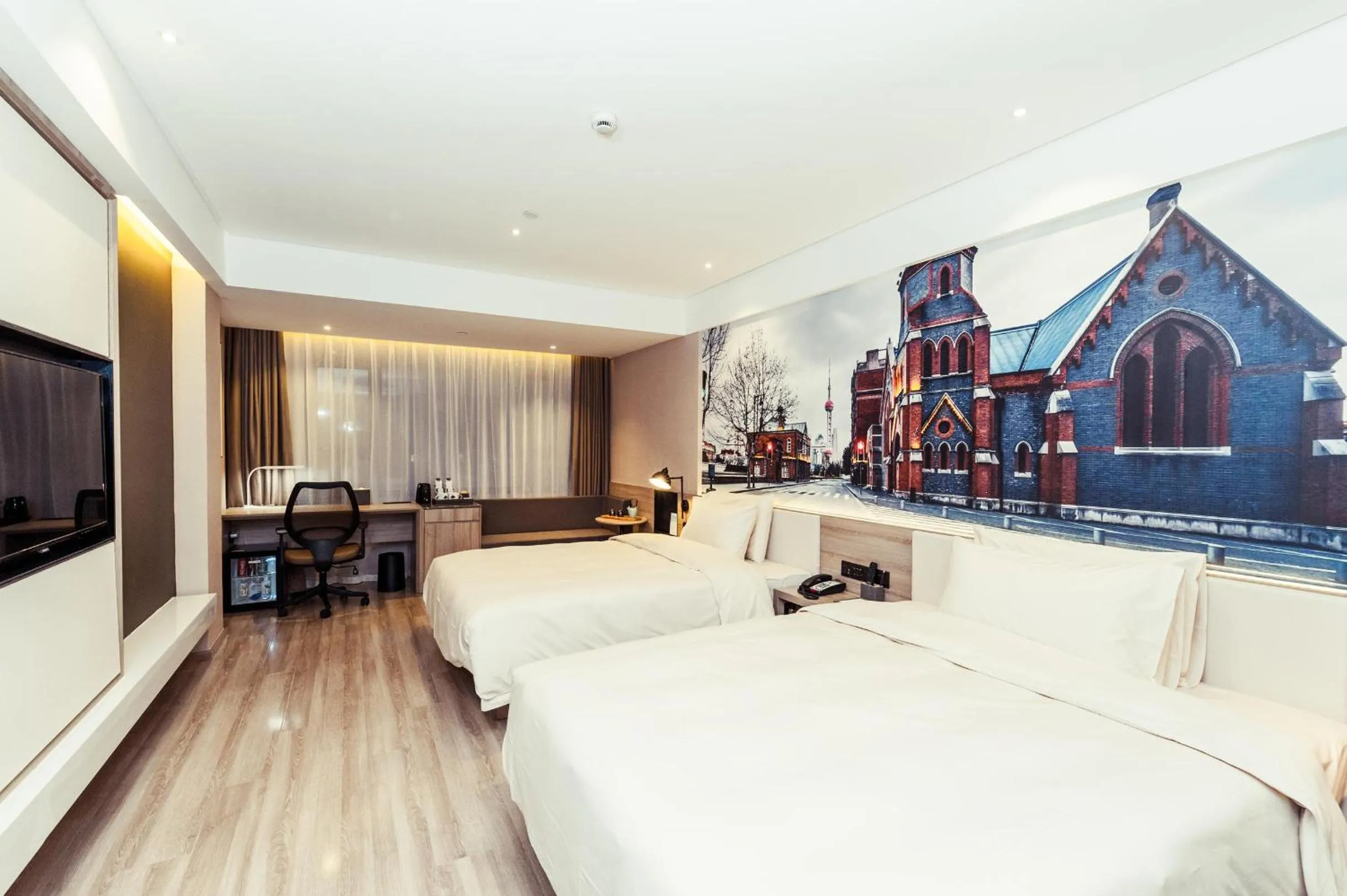 Bed in Atour Hotel Shanghai Pudong Airport