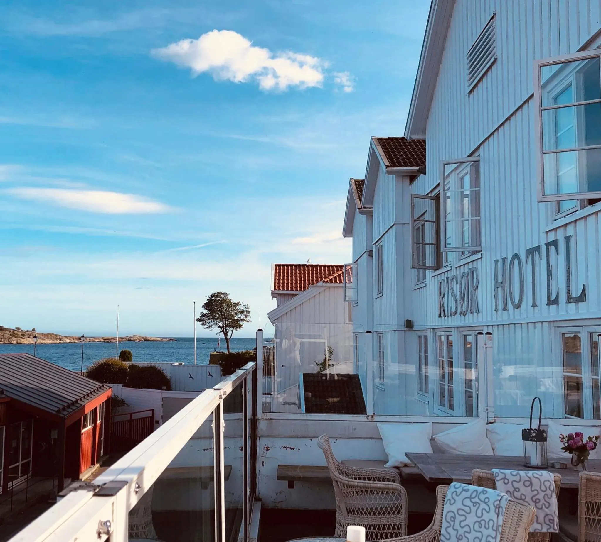 Property building in Risør Hotel