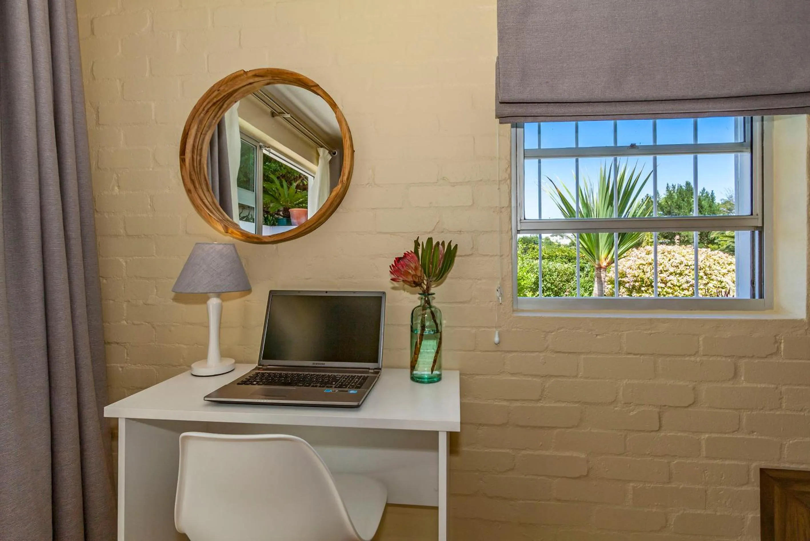 Living room in Morgen Guesthouse Somerset West