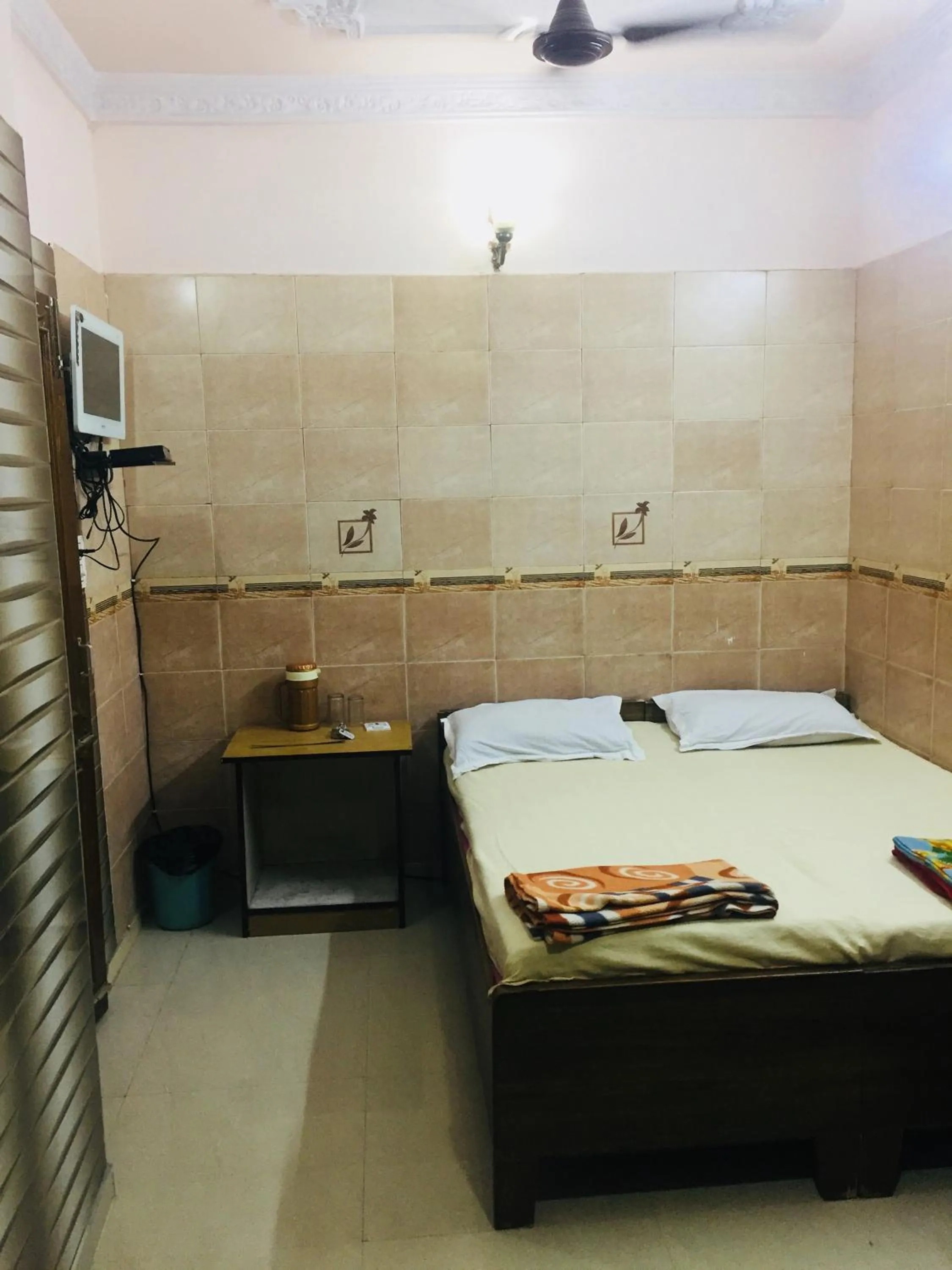 Bed in Royal Residency