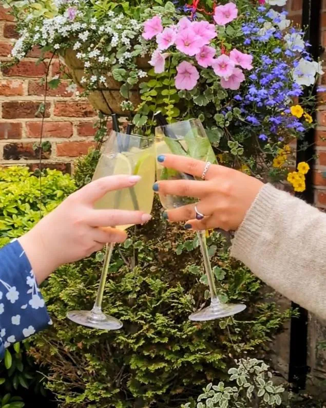 Drinks in The Plough Inn & Restaurant