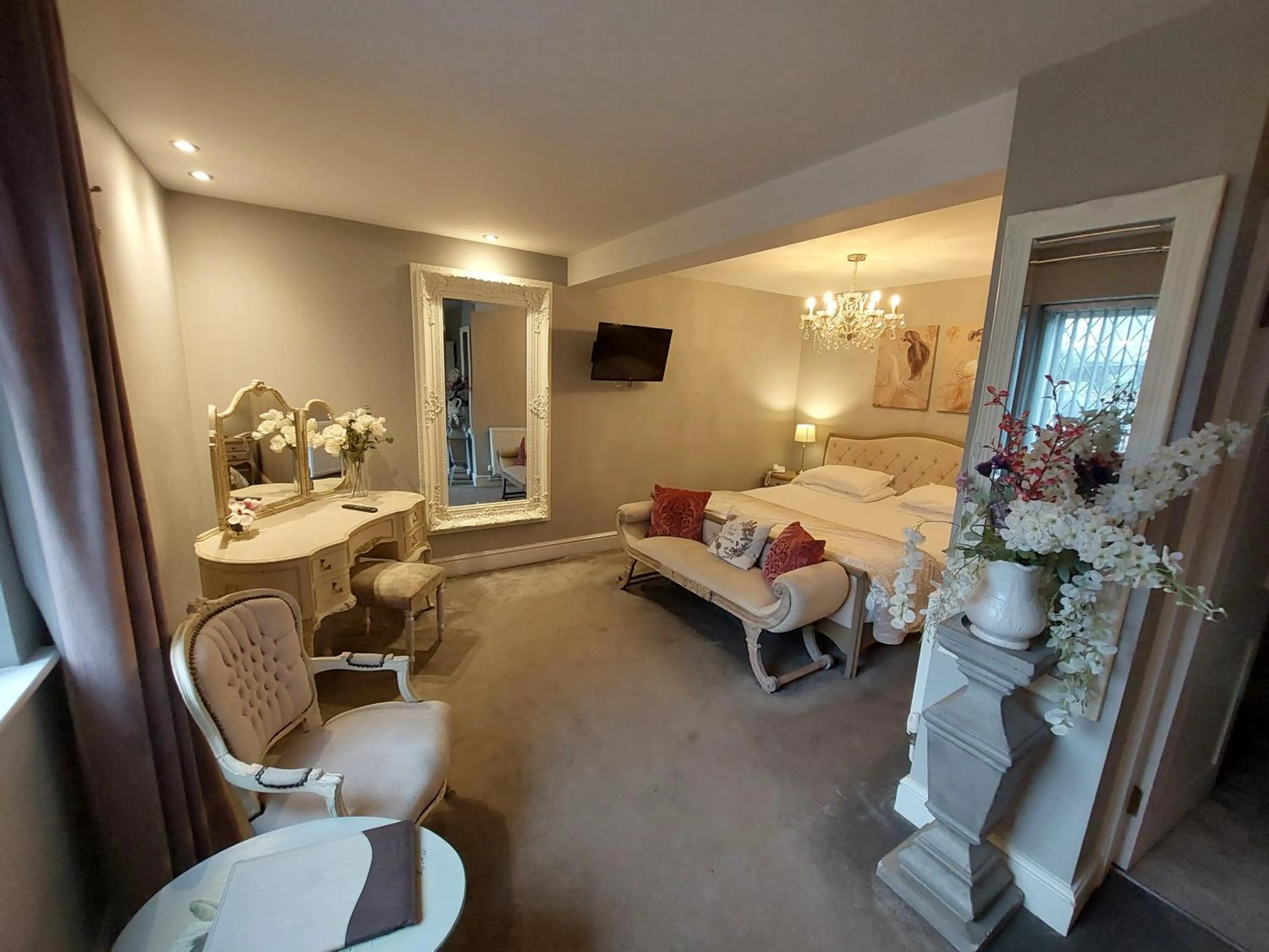 Bed in The Plough Inn & Restaurant