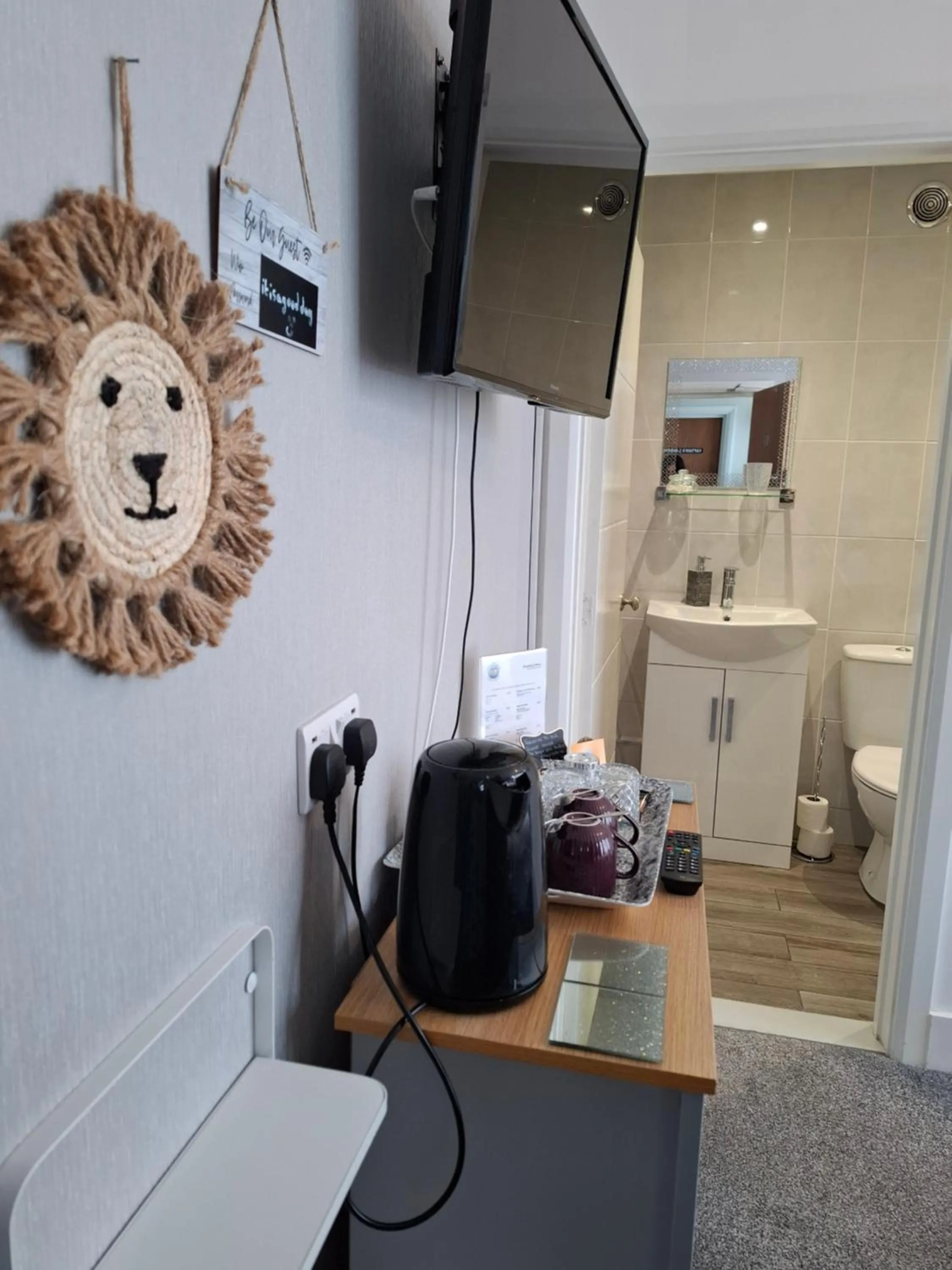 Bathroom in Westbrook Lodge Guest House