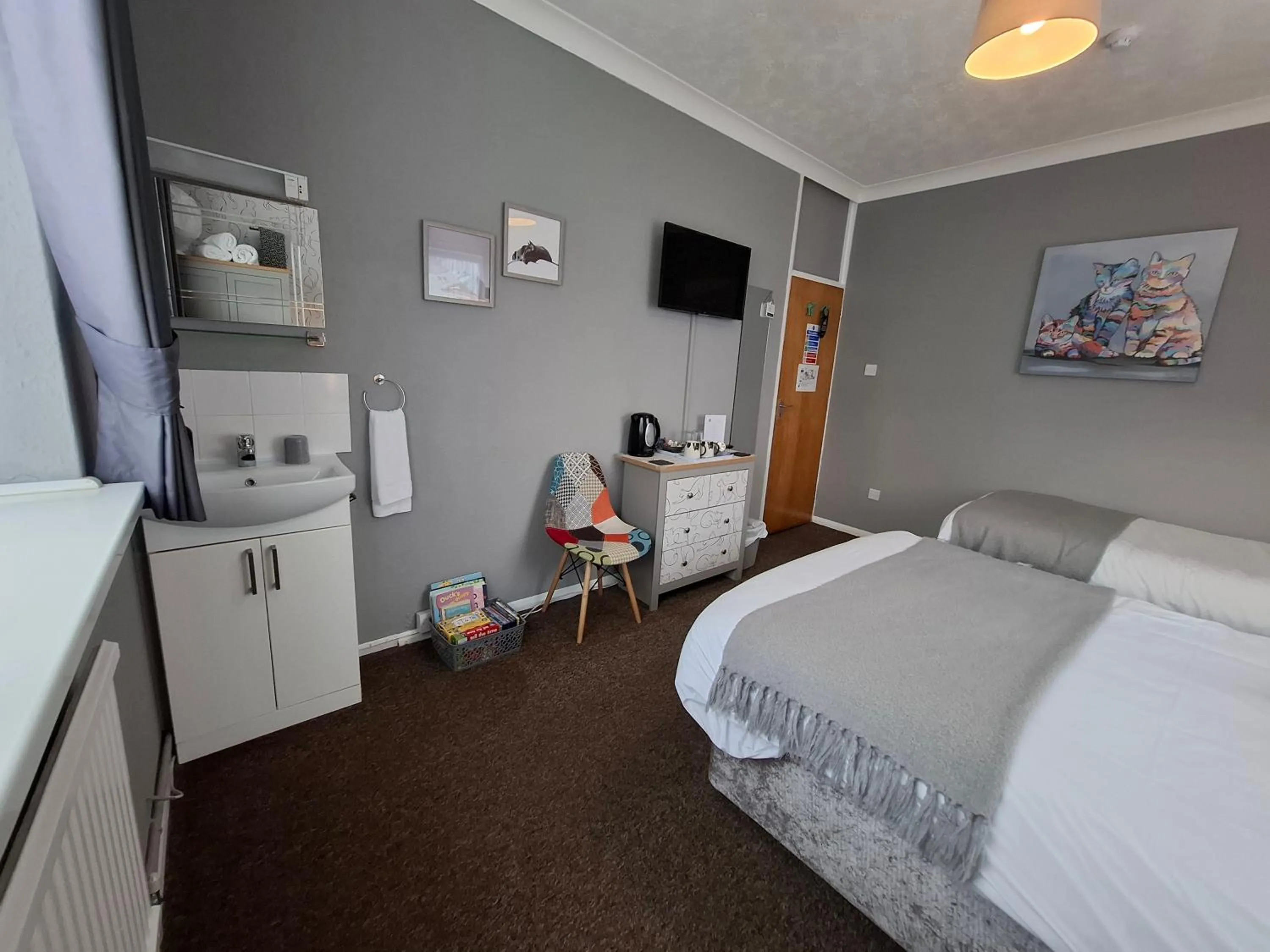 Bedroom, Bed in Westbrook Lodge Guest House