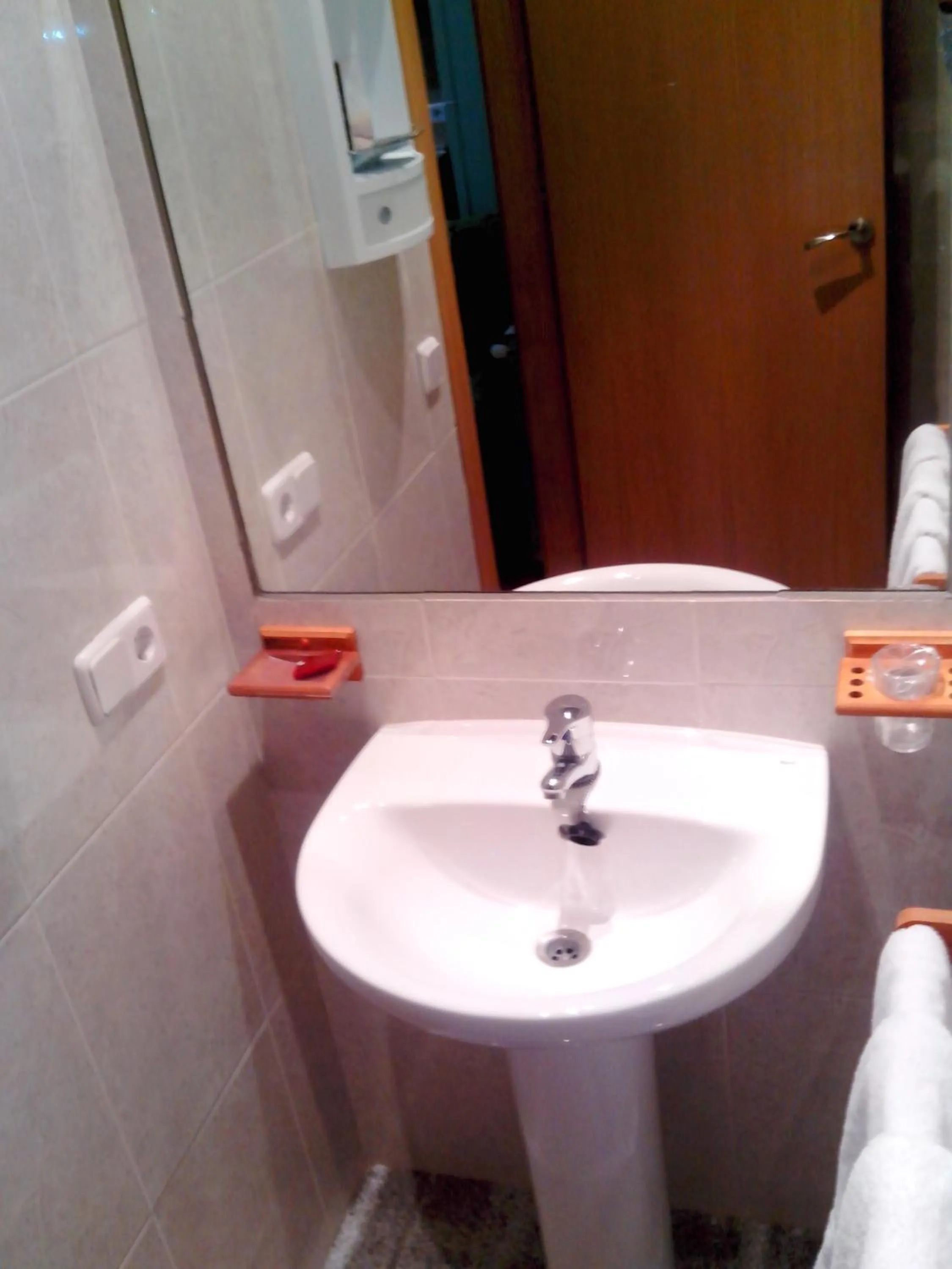 Bathroom in Hotel RC Ramon y Cajal