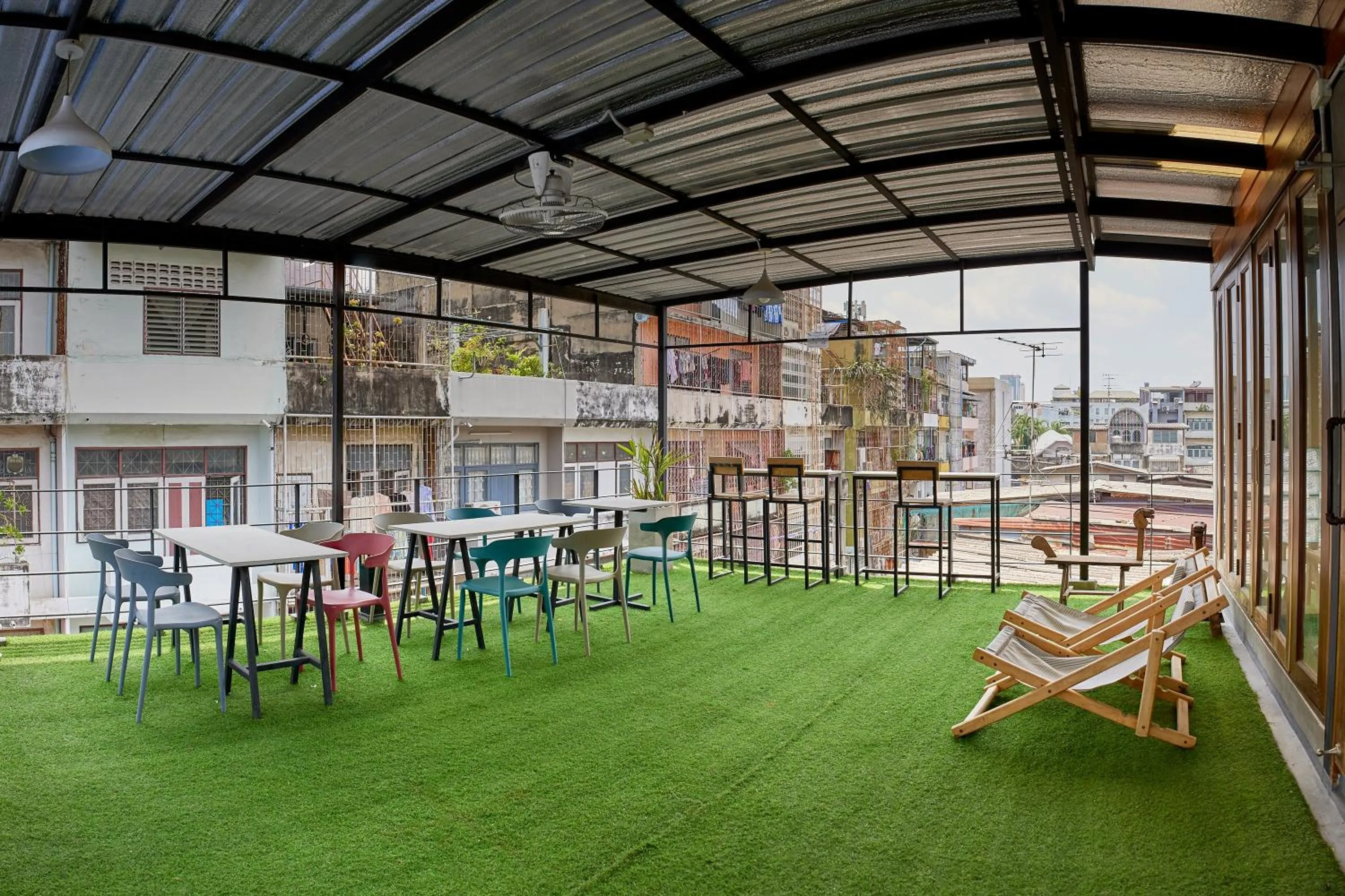 Balcony/Terrace in Timber Hostel