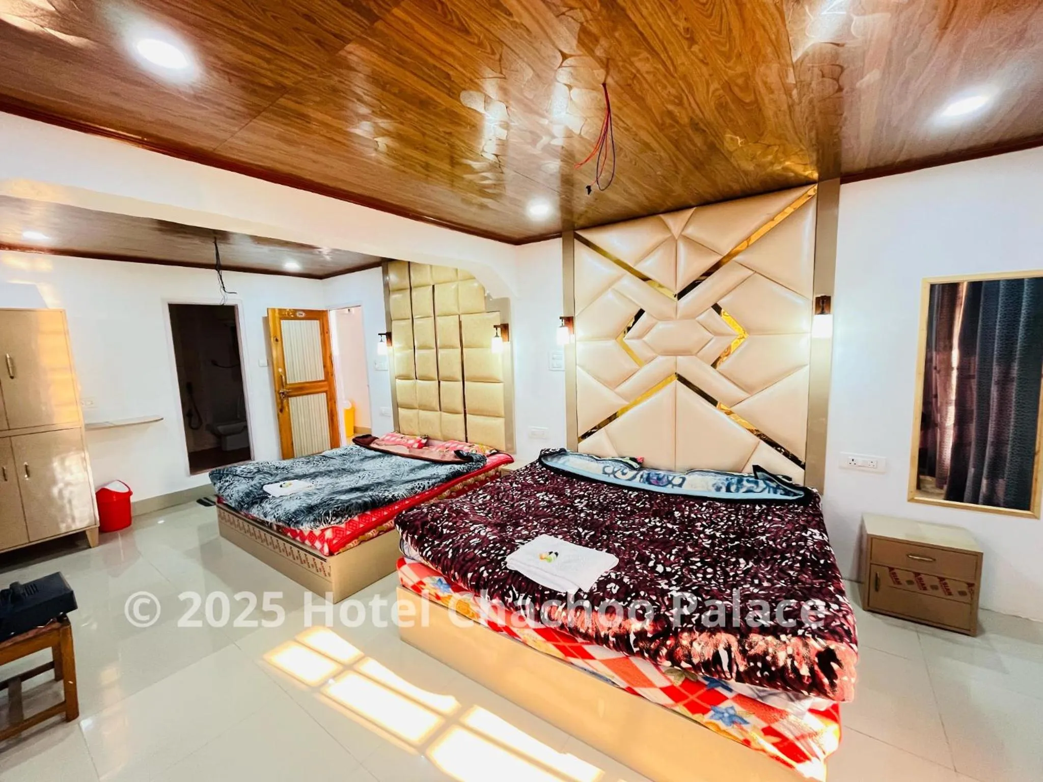 Bed in Hotel Chachoo Palace