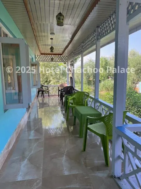 Property building in Hotel Chachoo Palace