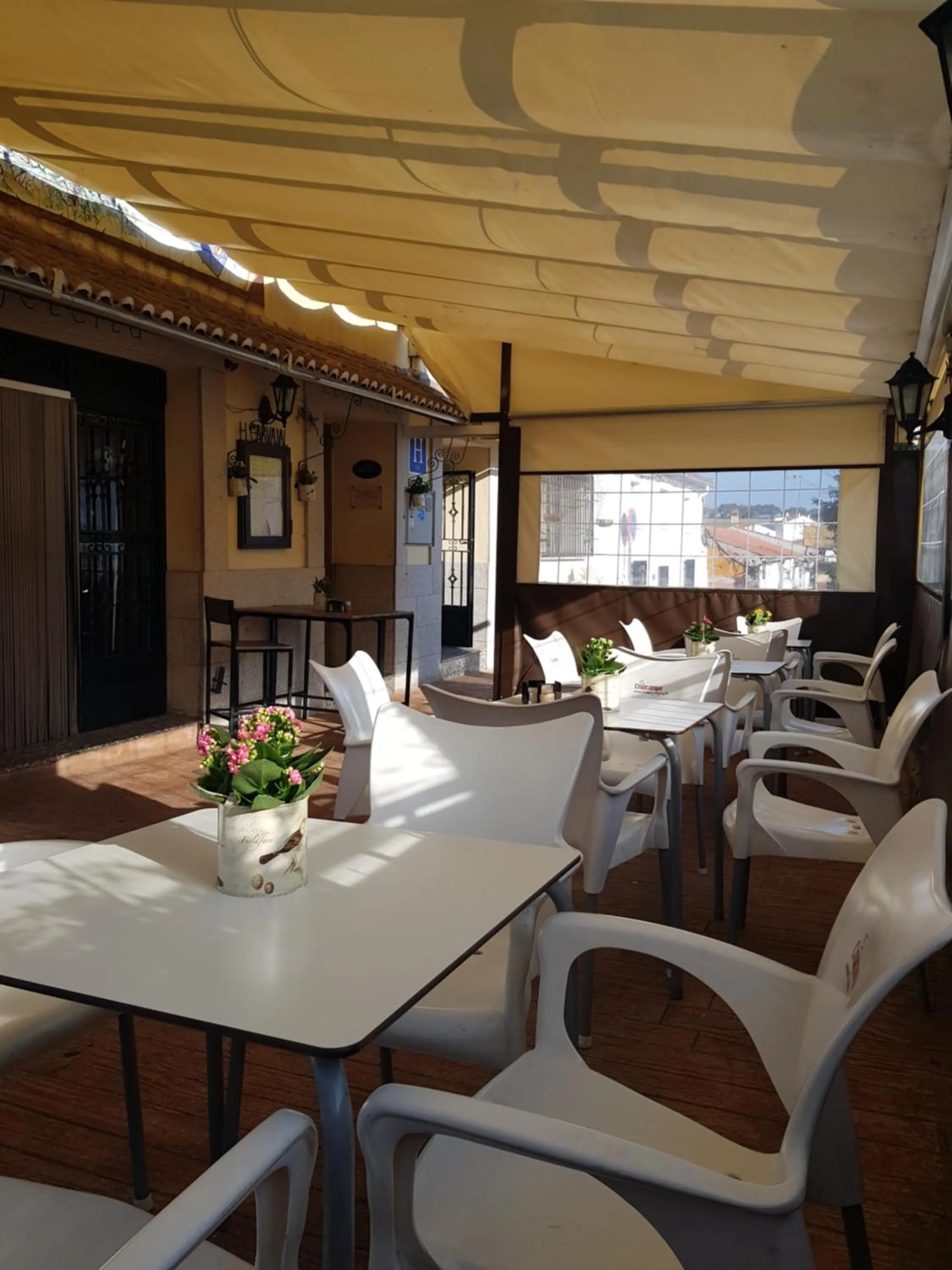 Facade/entrance in Hotel Carvajal