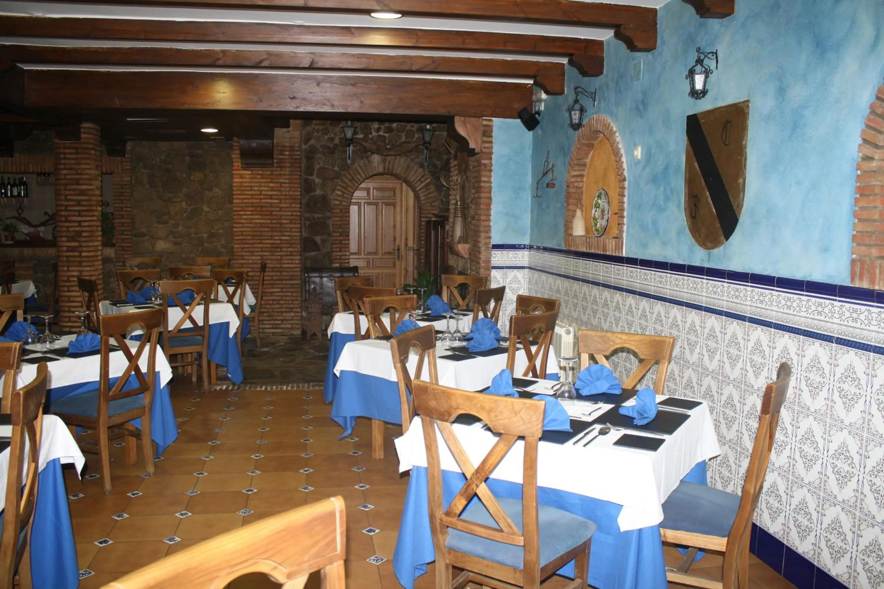 Restaurant/places to eat in Hotel Carvajal