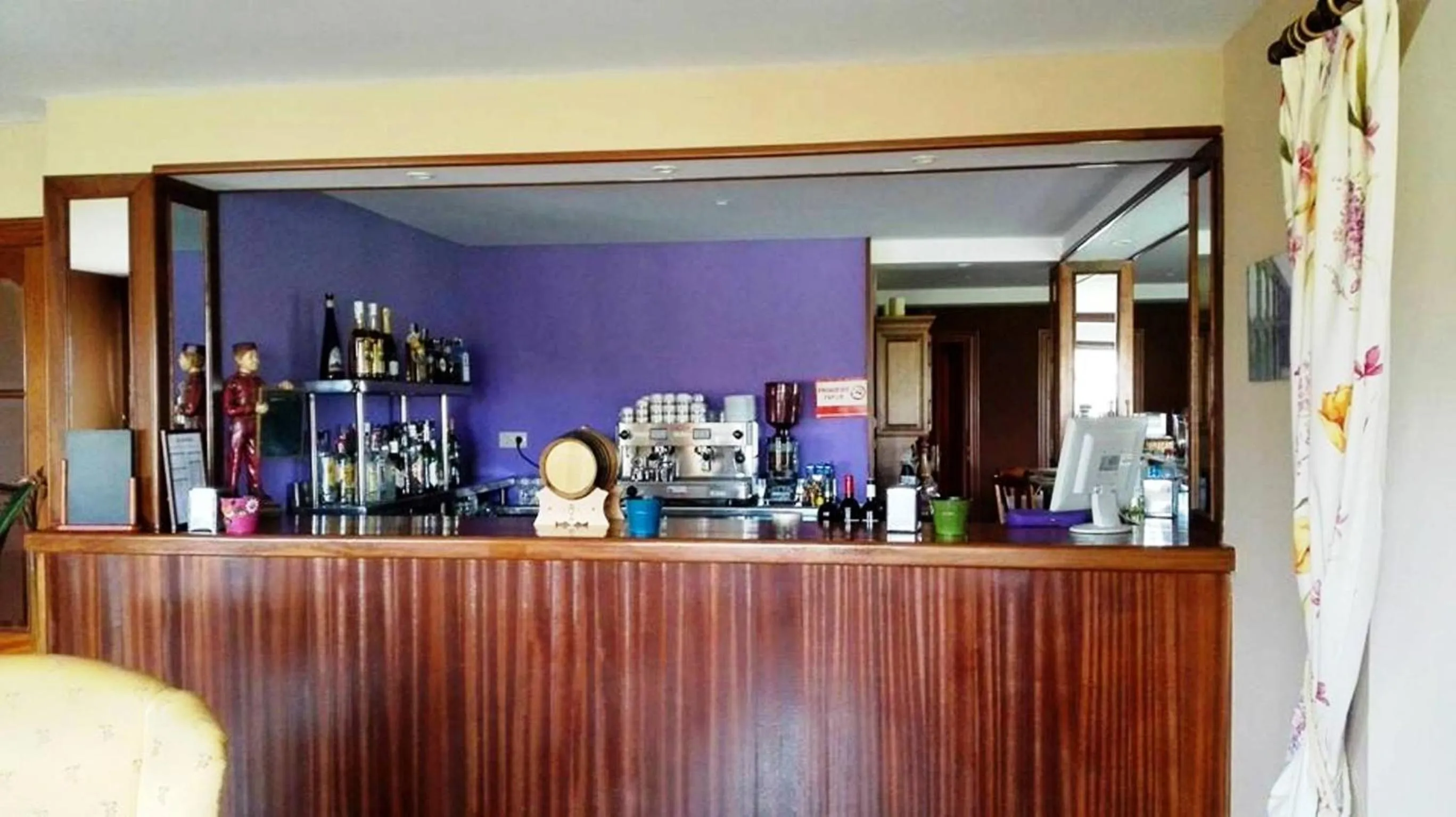 Lounge or bar in Hotel Rincón de Antón
