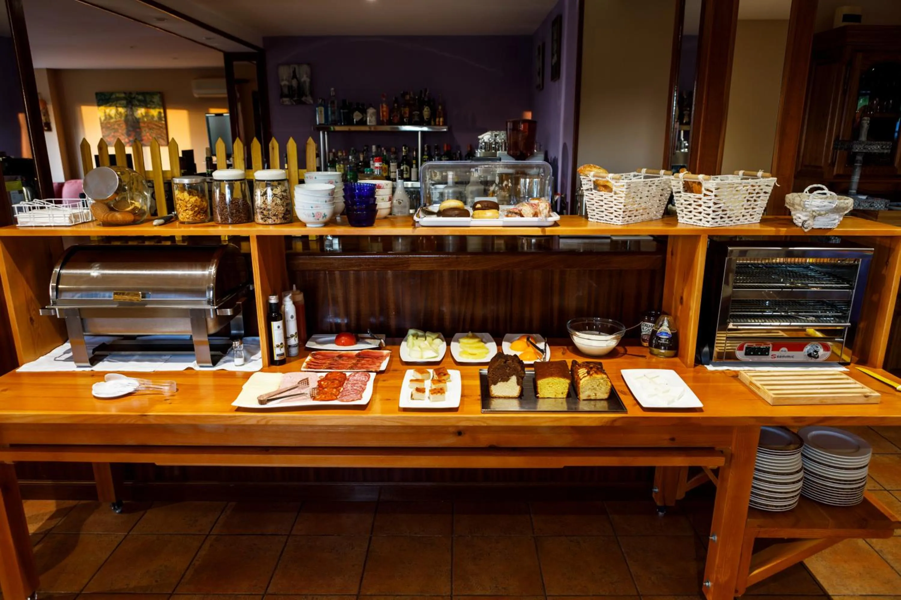 Buffet breakfast in Hotel Rincón de Antón