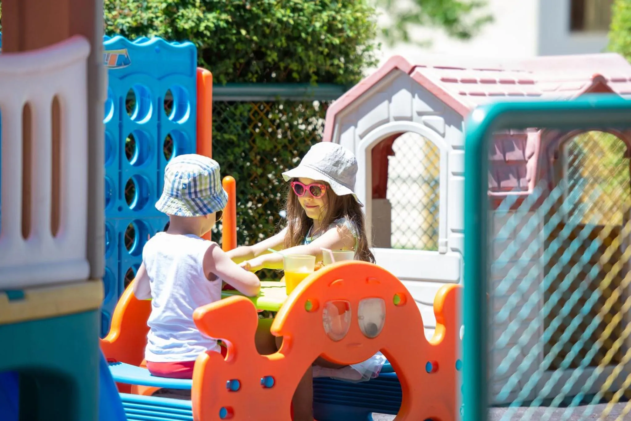 Spring in Lesse Hotel