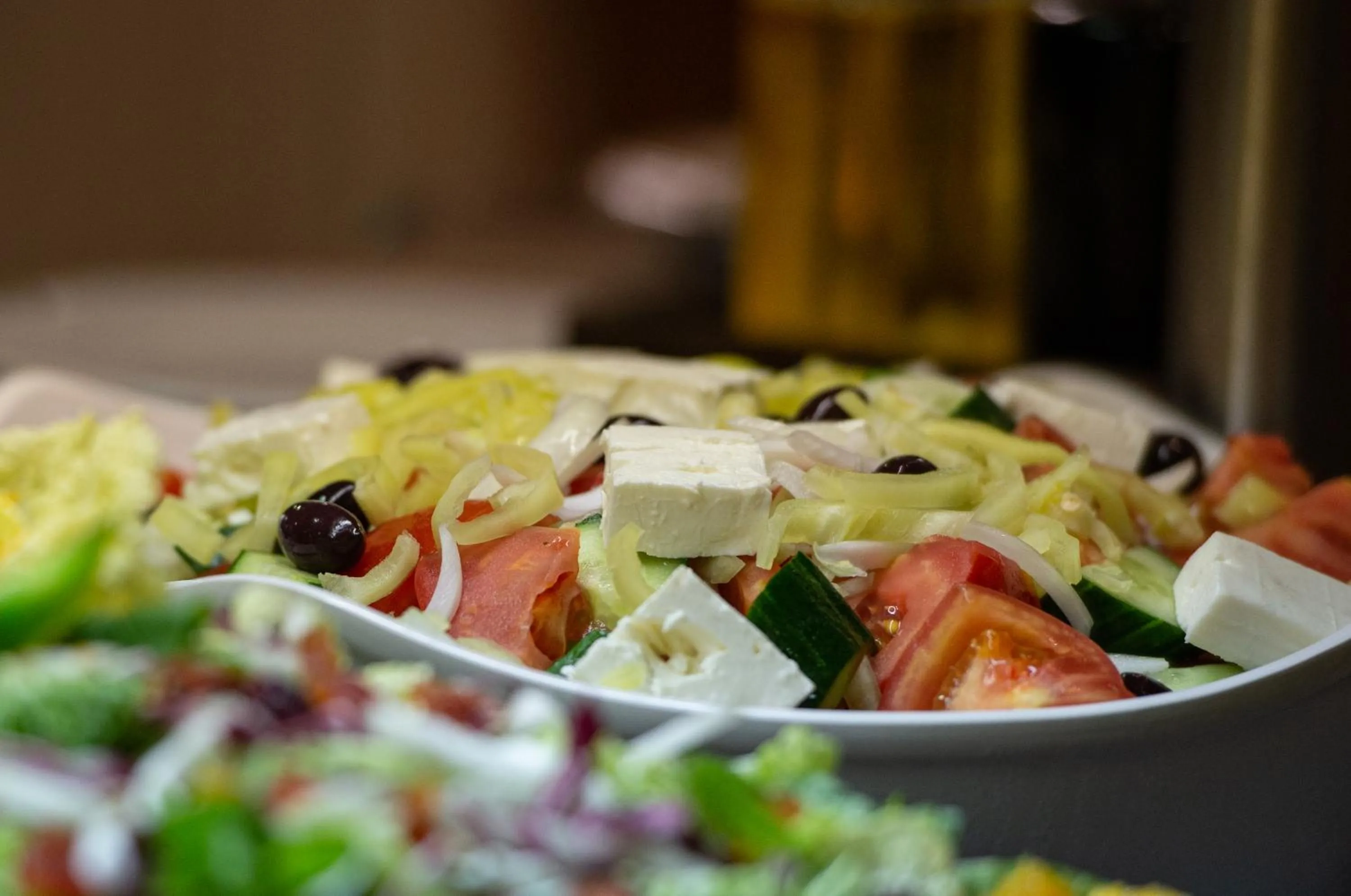 Restaurant/places to eat in Lesse Hotel