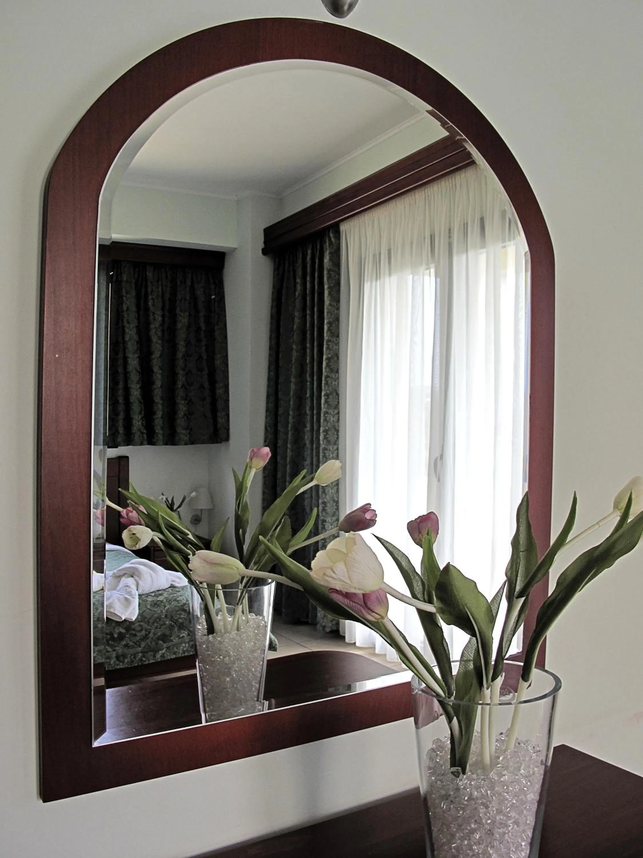 Decorative detail in Lesse Hotel