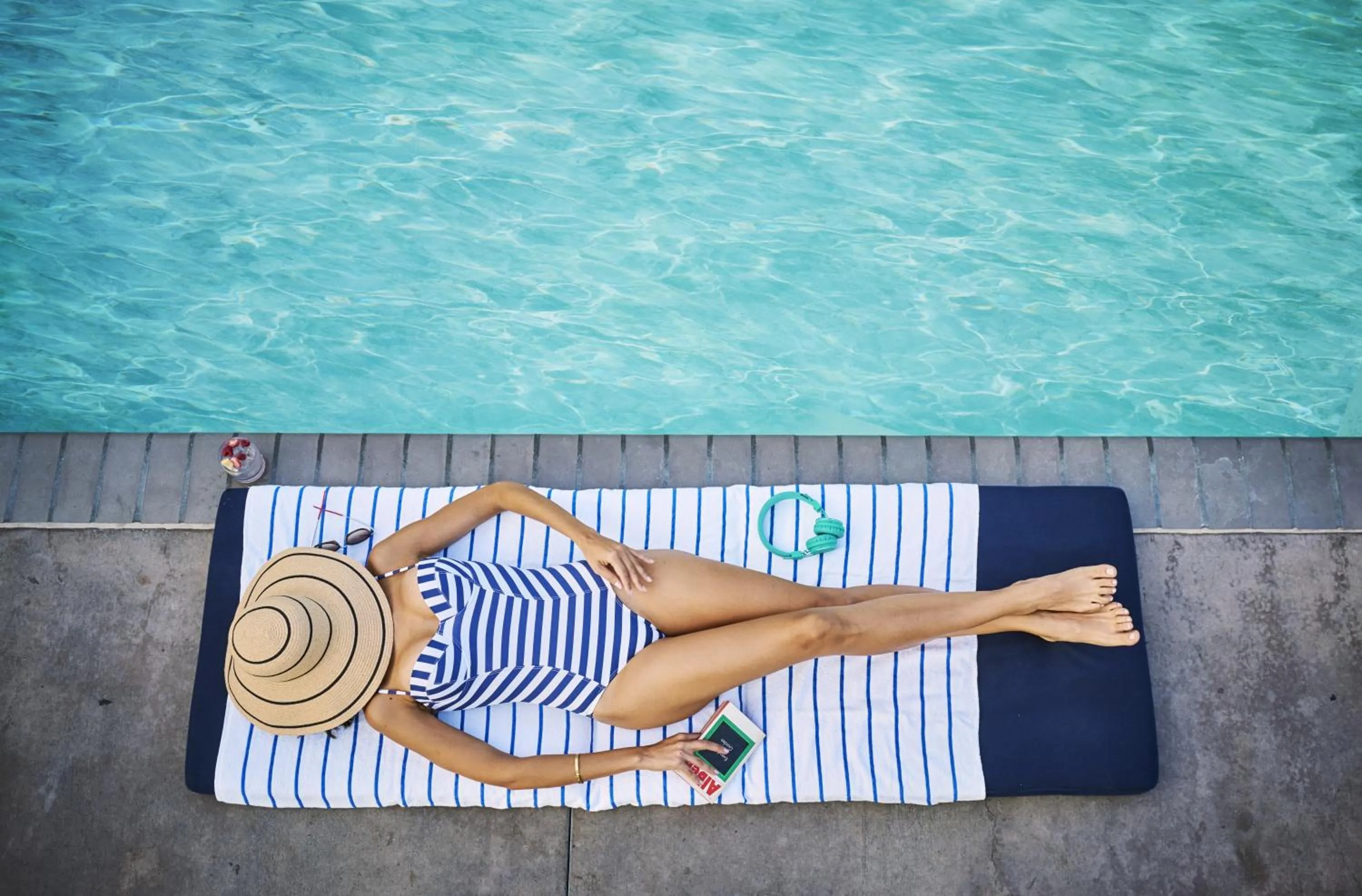 Swimming pool in Hyatt House Kuala Lumpur, Mont Kiara