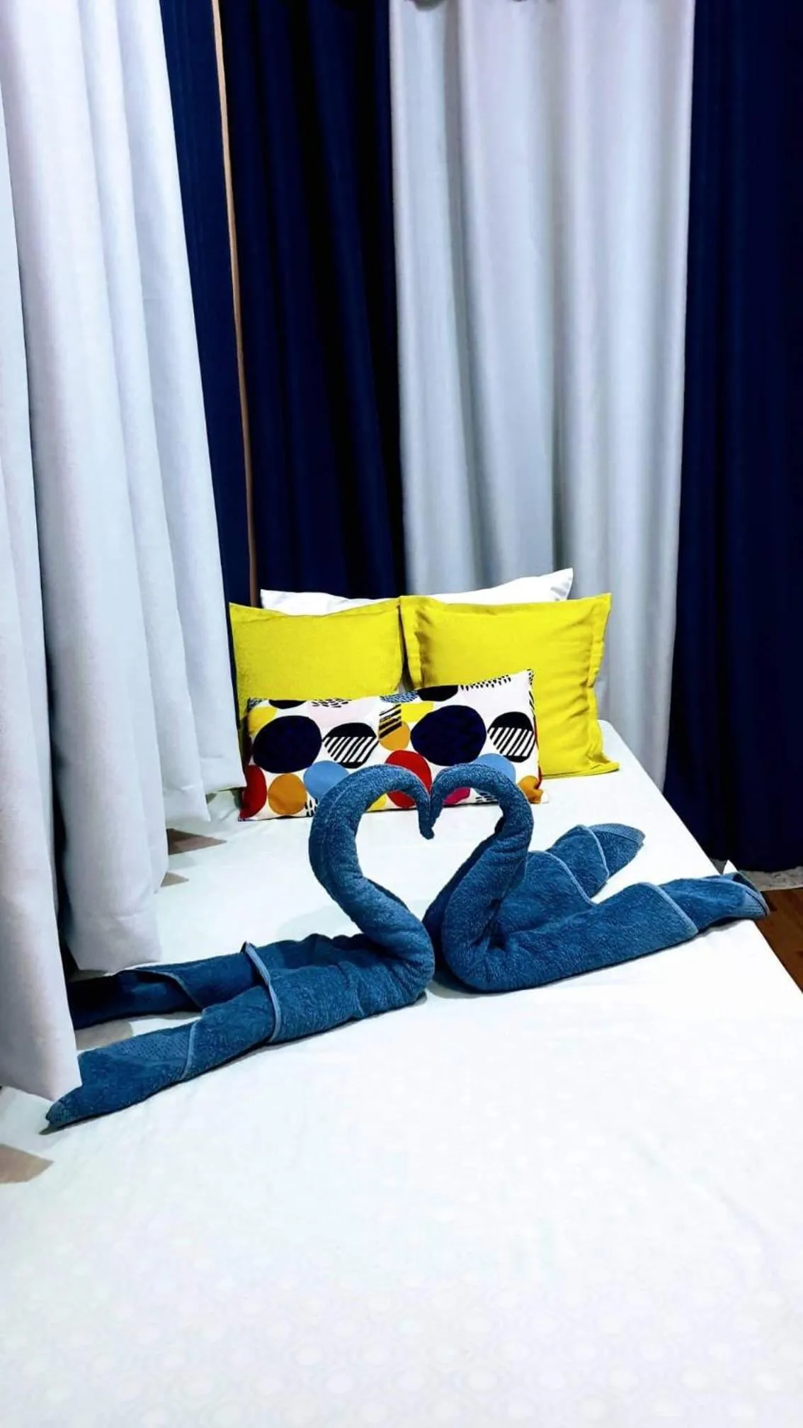 Bed in Palompon lodge