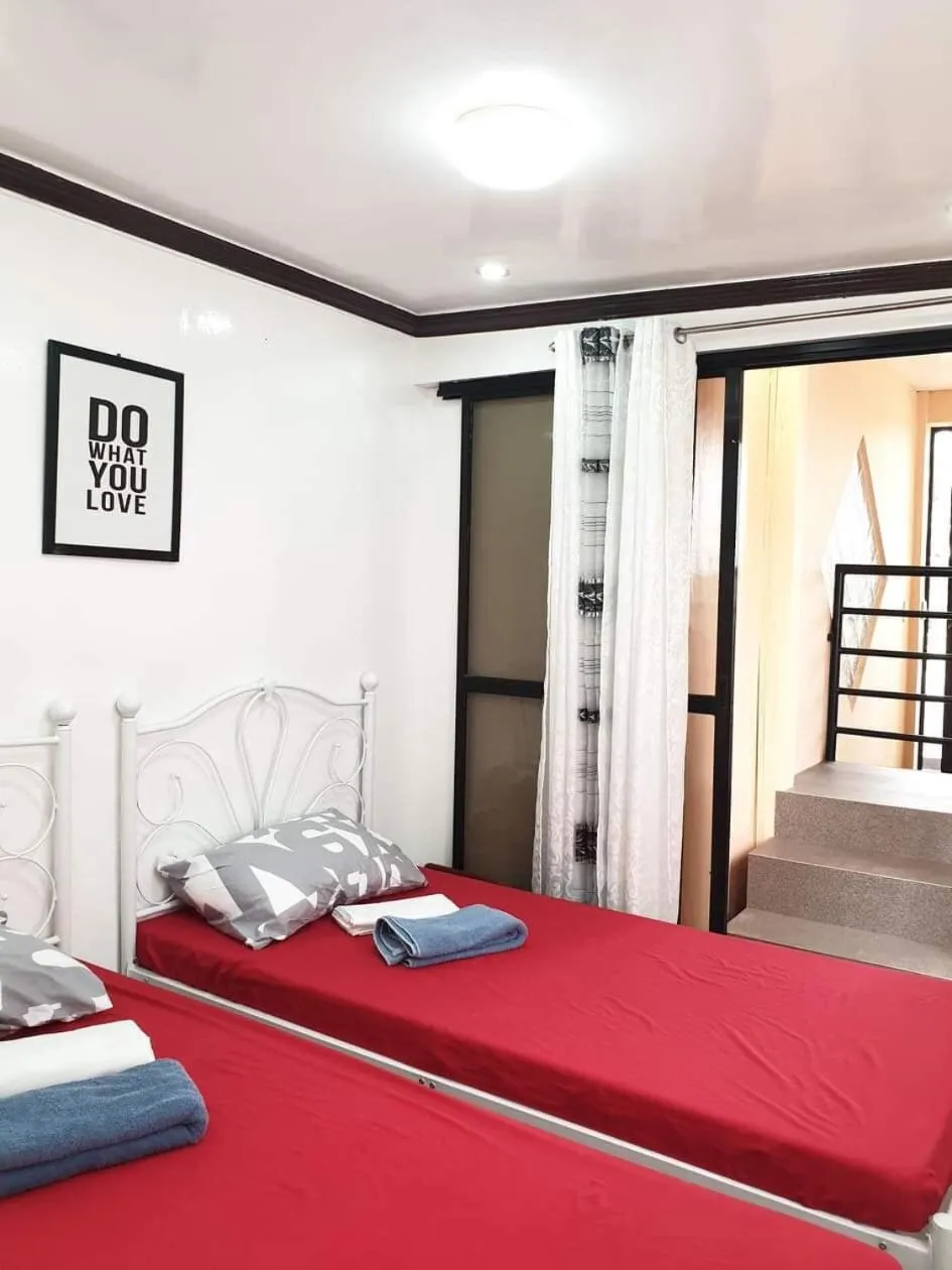 Bedroom, Bed in Palompon lodge