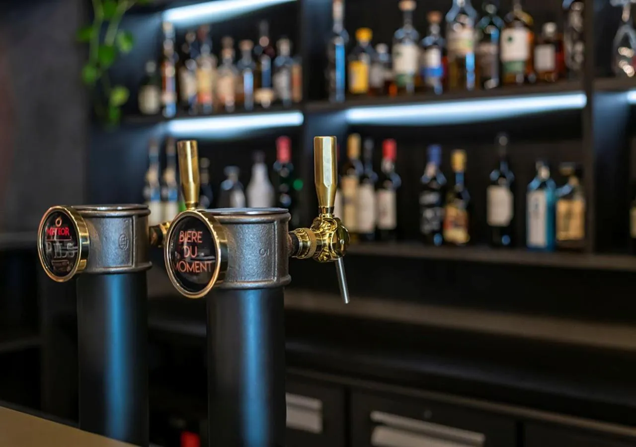 Lounge or bar in Hôtel Tandem - Boutique Hôtel