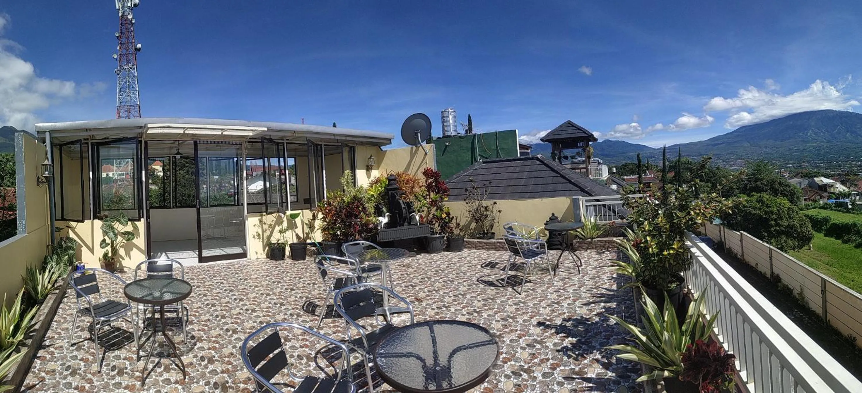 Property building in Villa Gumilang