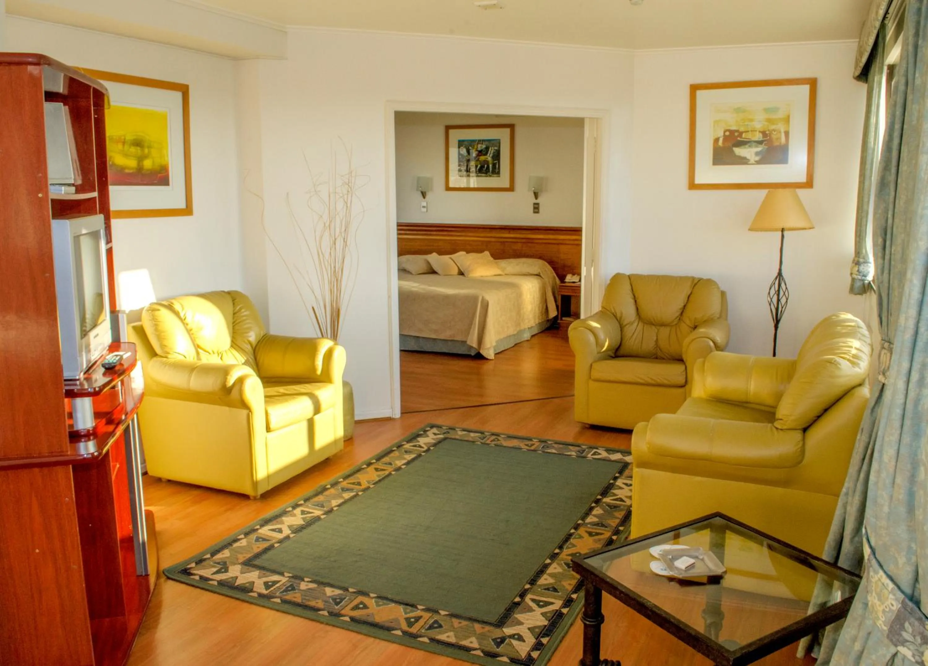 Two-Bedroom Suite in Gala Hotel