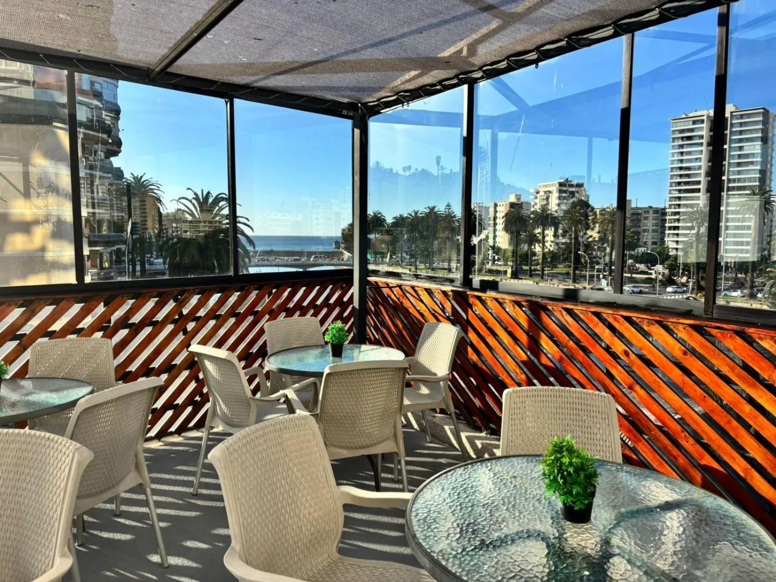 Balcony/Terrace in LRH Viña del Mar and Convention Center - Ex Gala Hotel