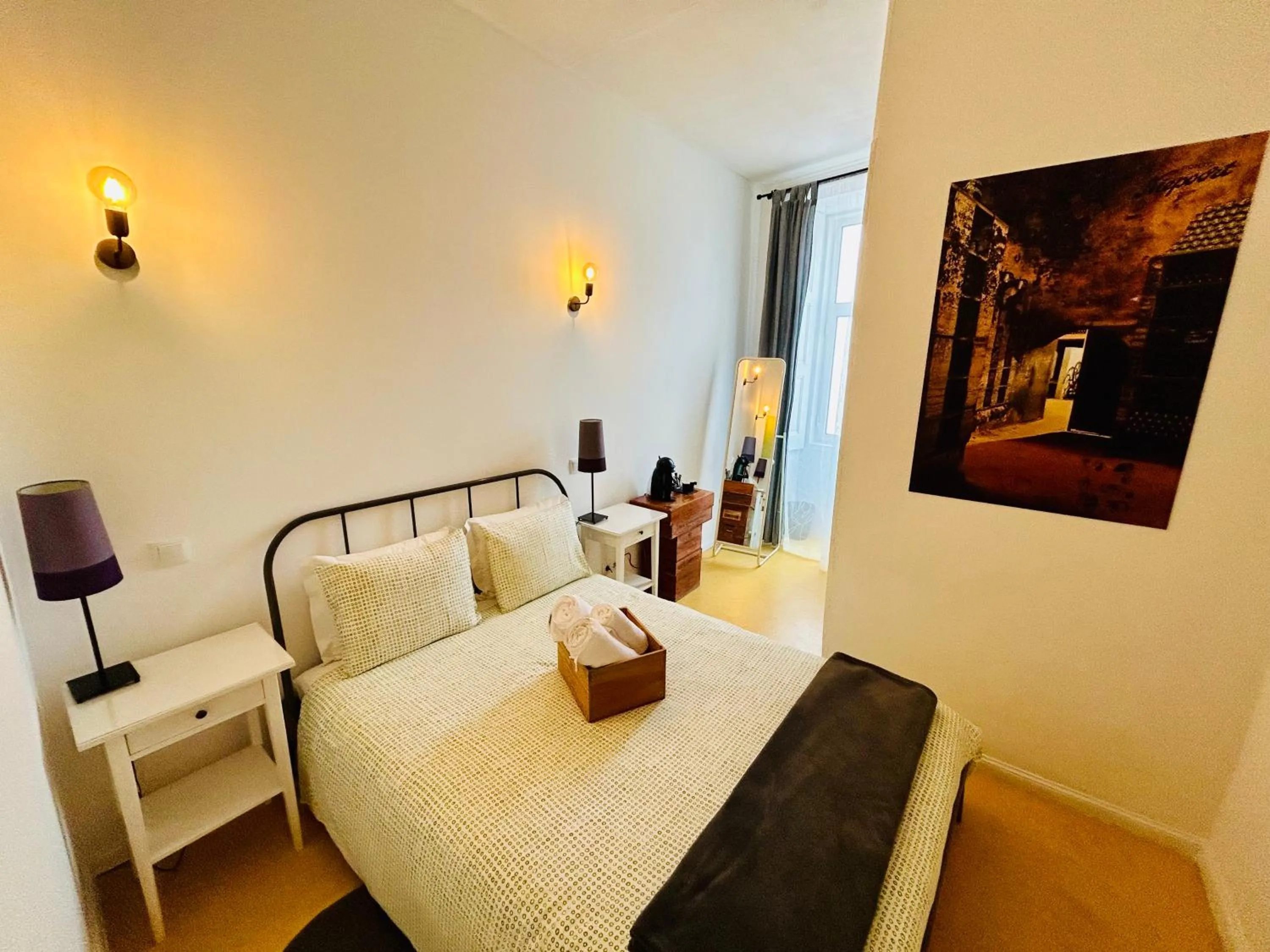 Coffee/tea facilities, Bed in Porto Wine Hostel