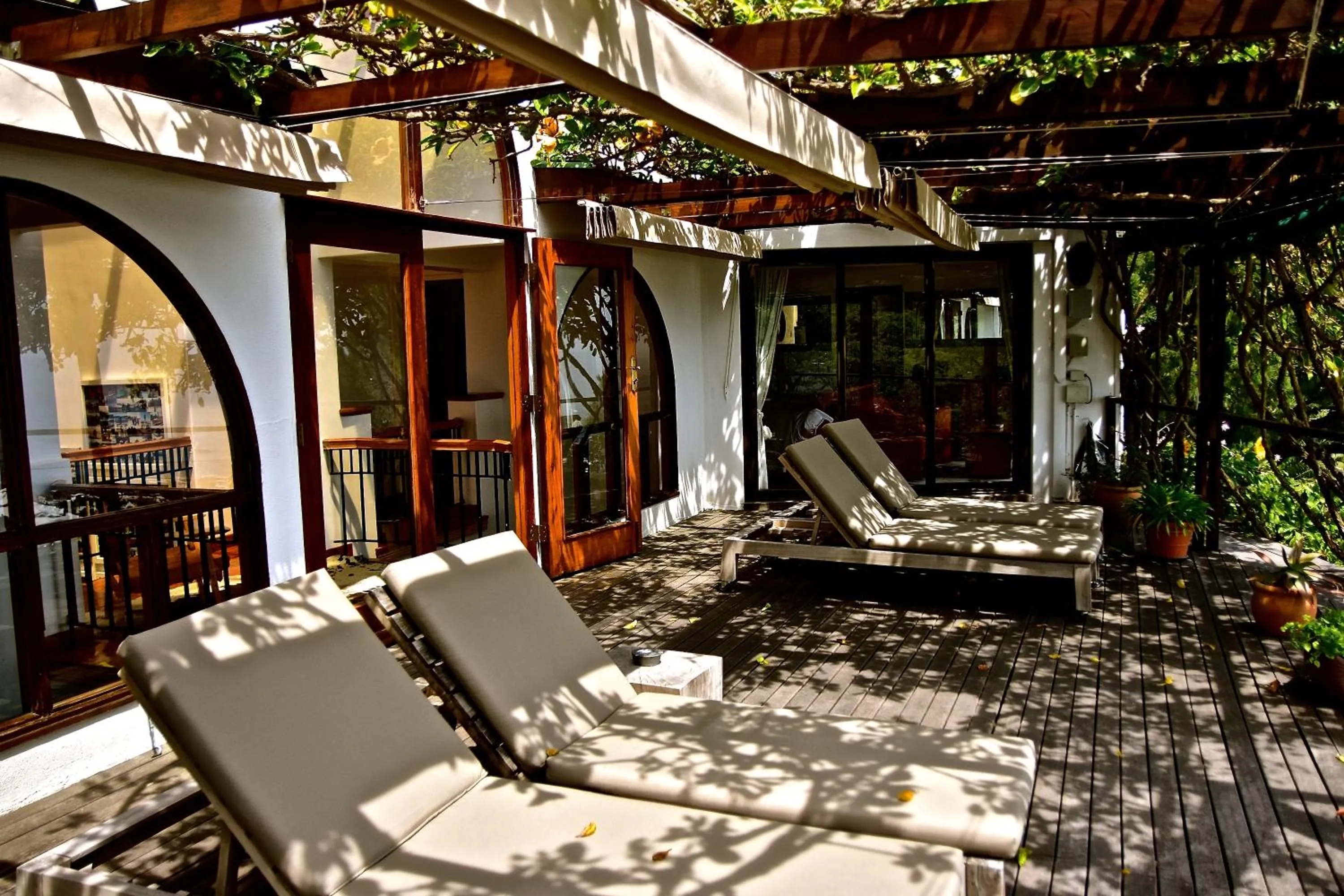 Patio in Boutique@10