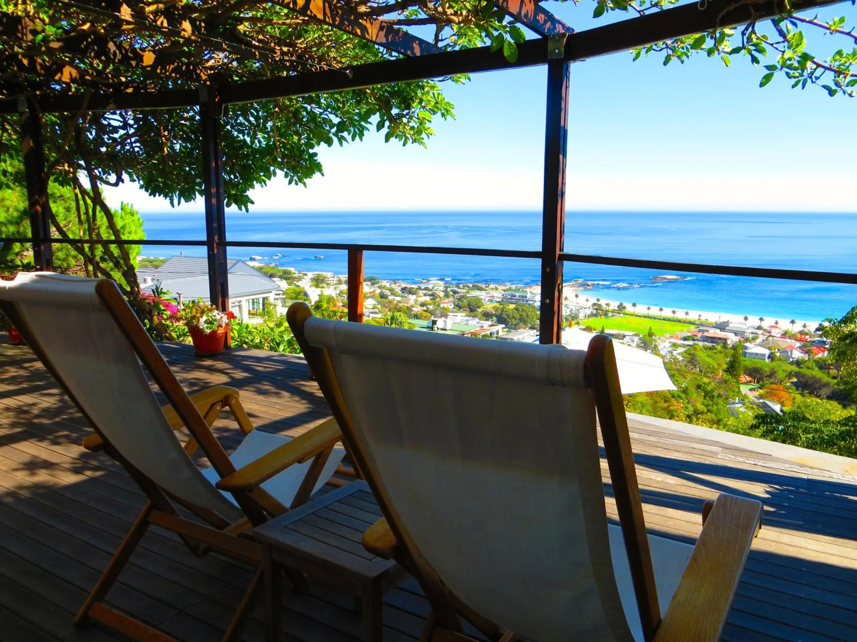 Patio in Boutique@10