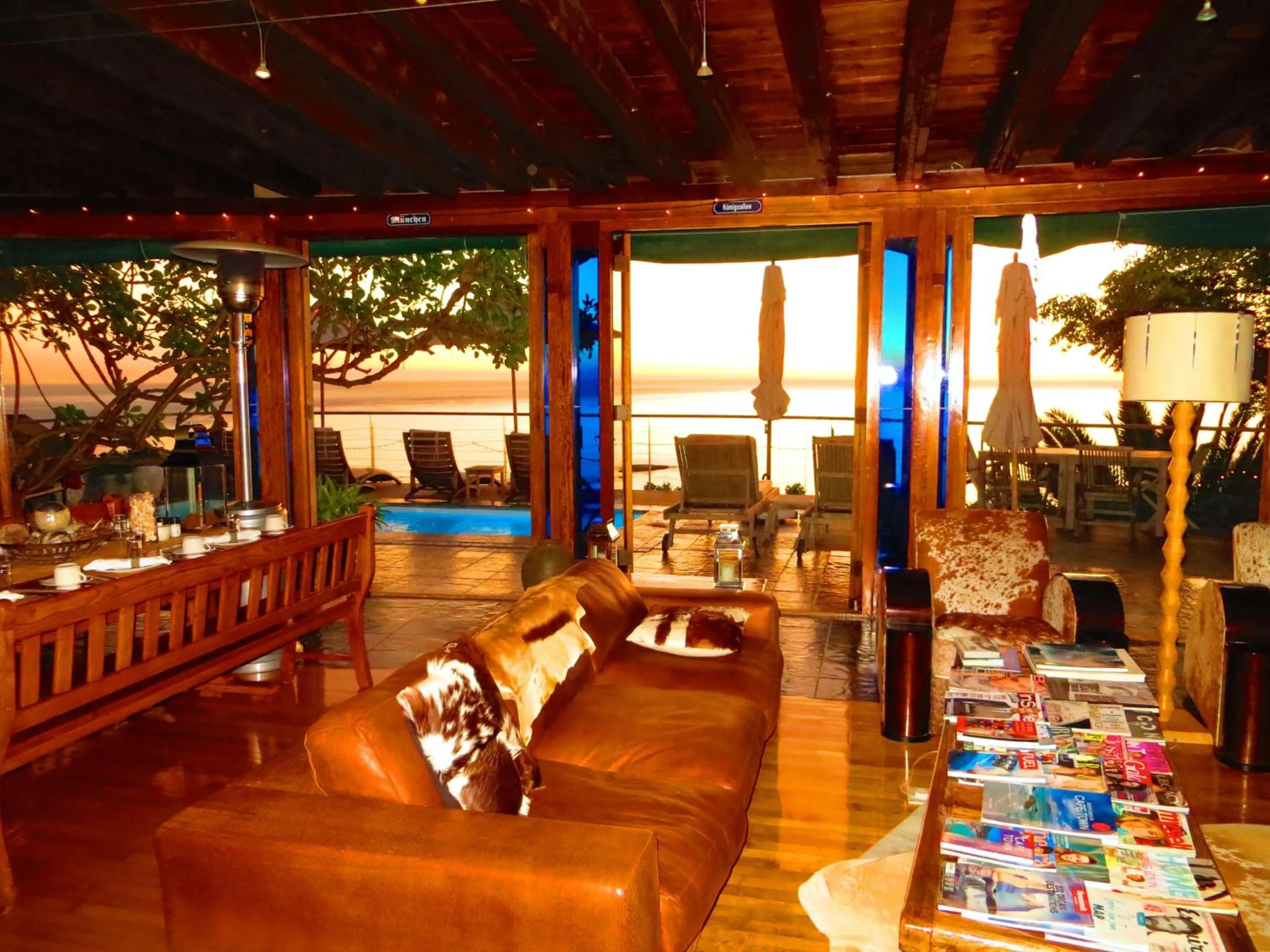 Nearby landmark in Boutique@10