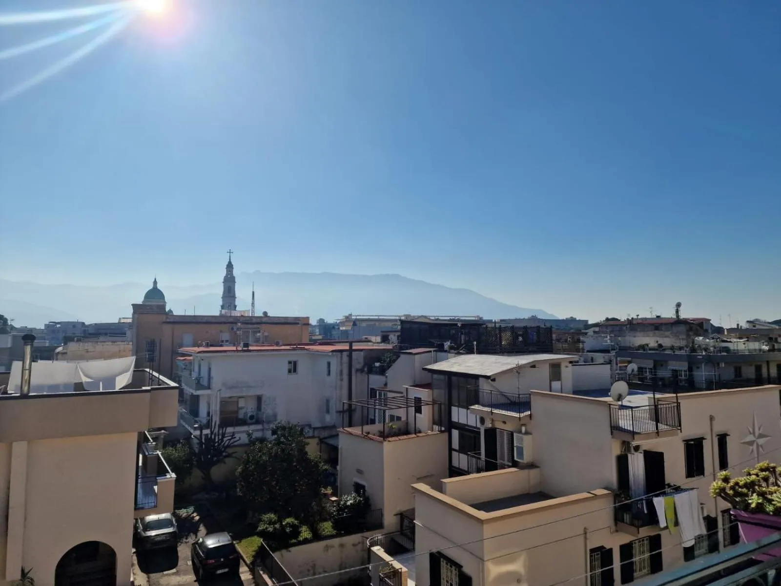 Property building in Nolana '86