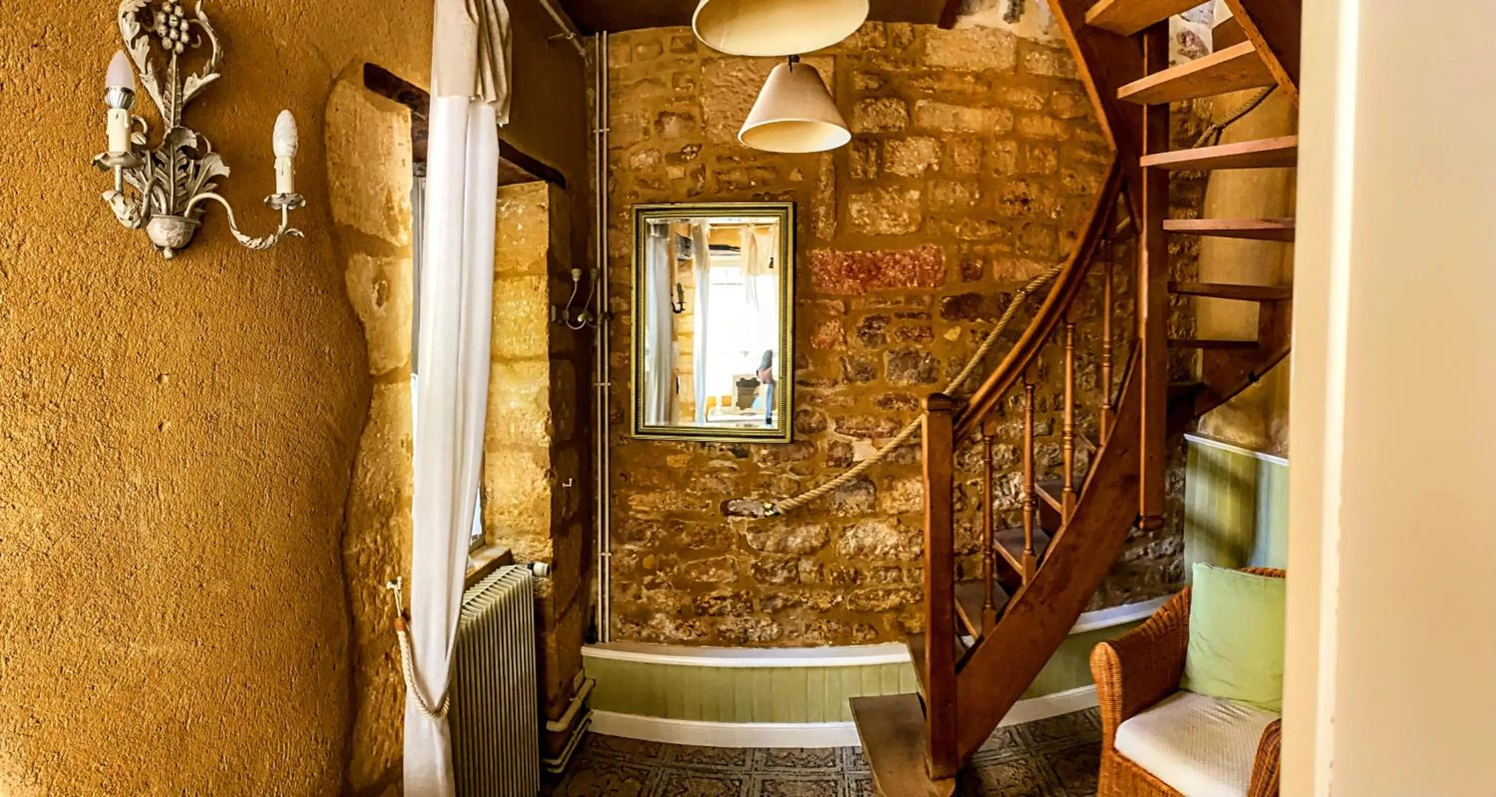 Bedroom in La Lanterne Chambres d'Hotes