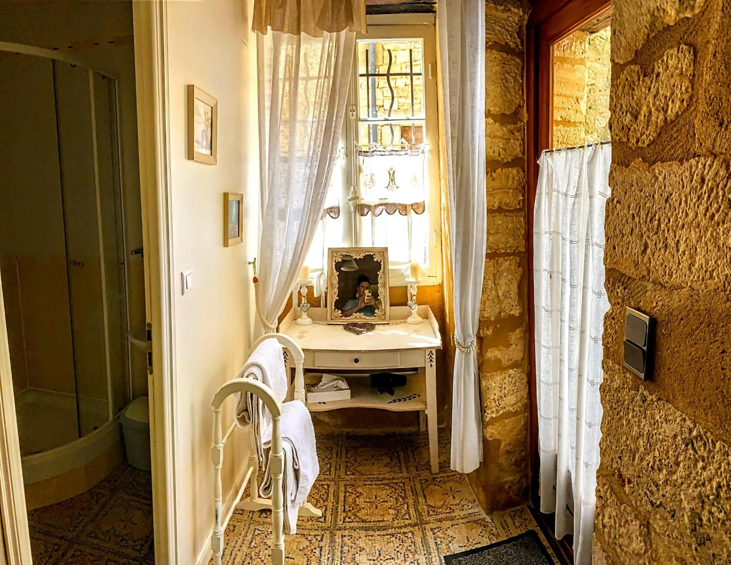 Bathroom in La Lanterne Chambres d'Hotes