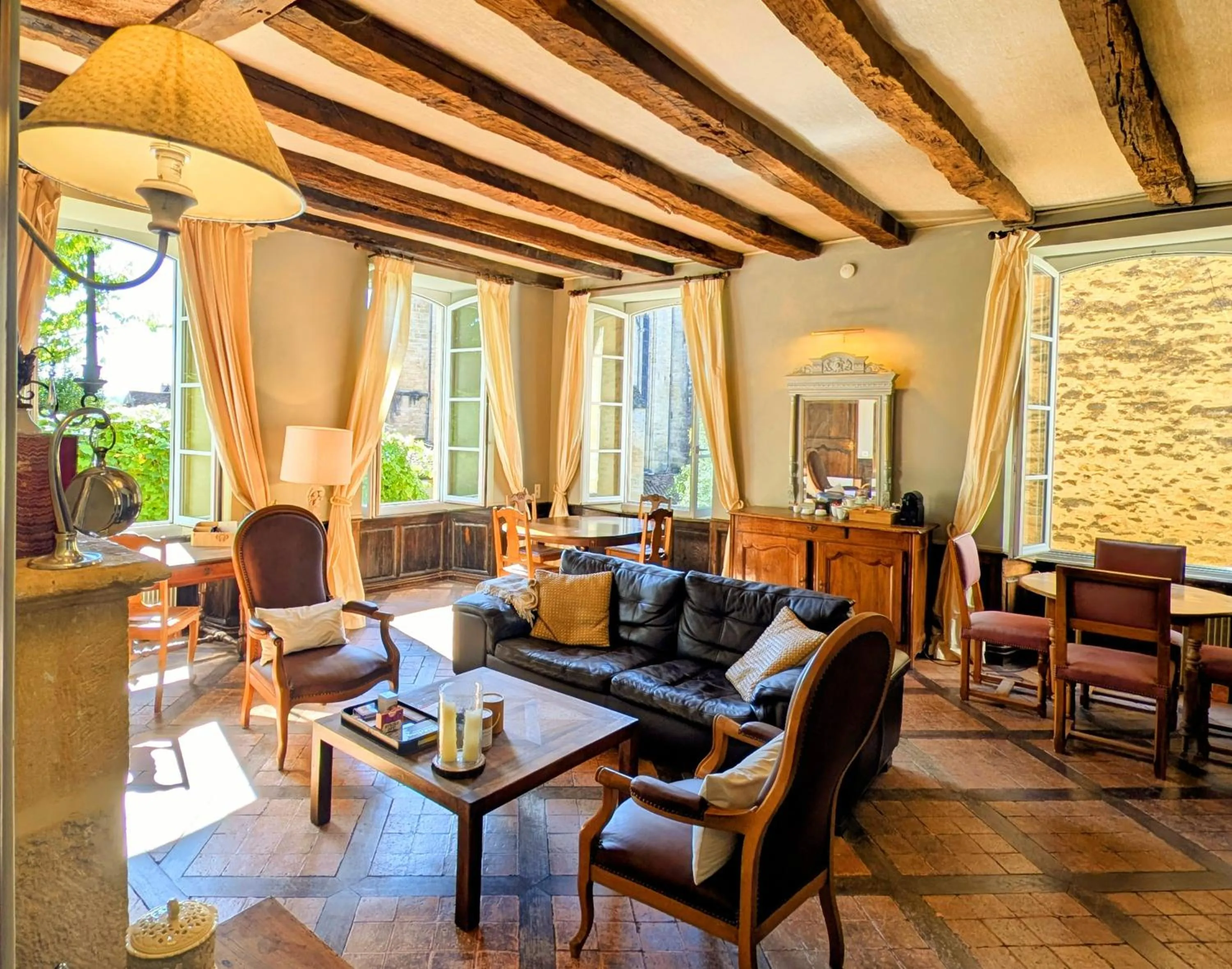 Living room in La Lanterne Chambres d'Hotes