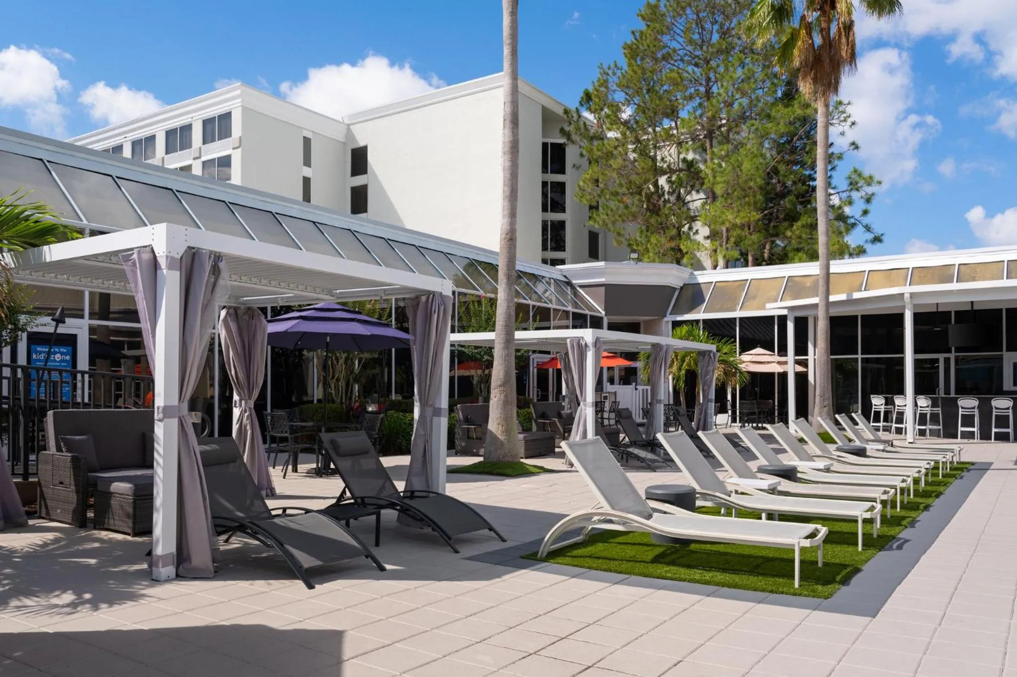 Swimming pool in Holiday Inn Resort Kissimmee by the Parks by IHG