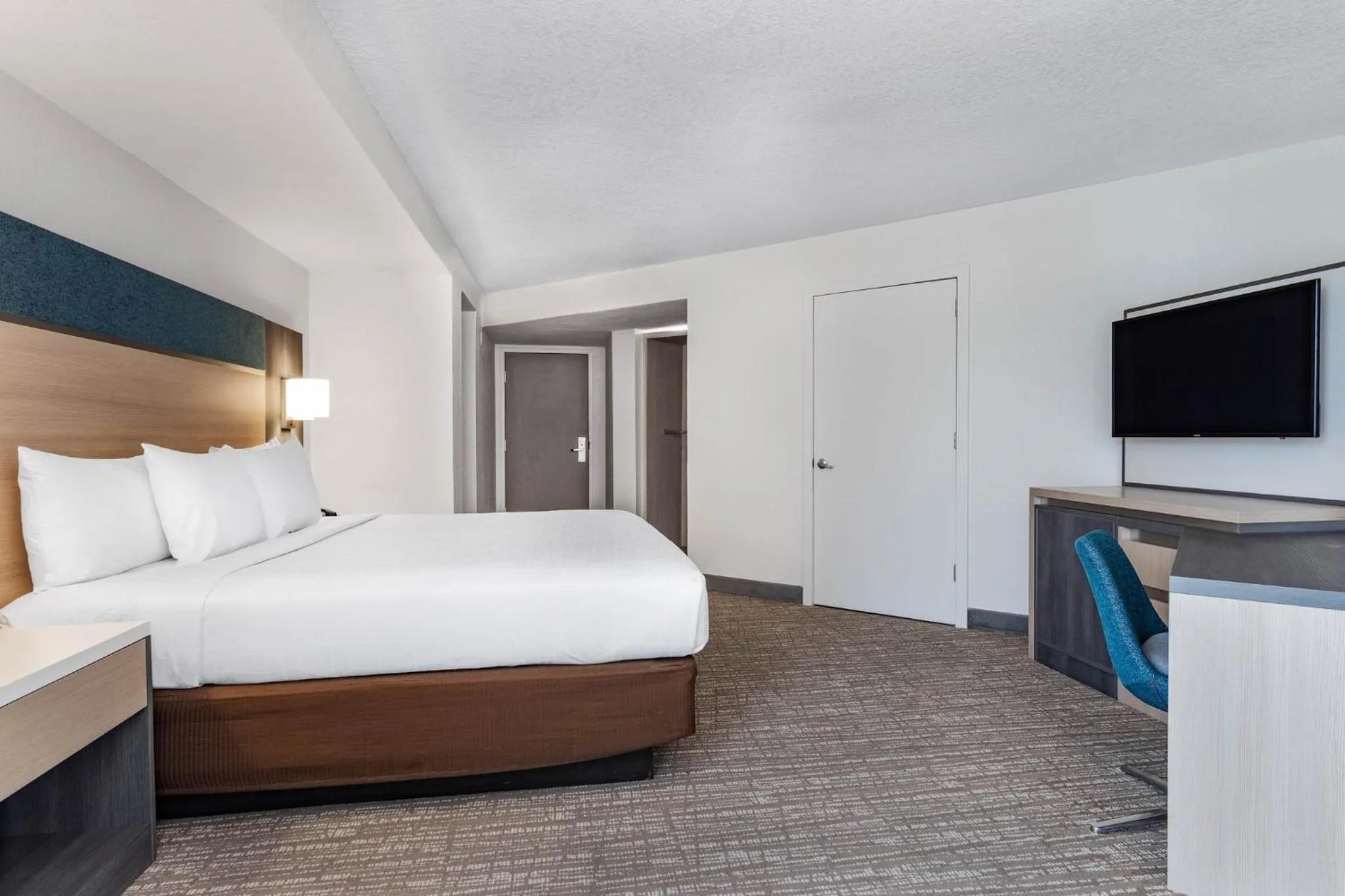 Photo of the whole room, Bed in Holiday Inn Resort Kissimmee by the Parks by IHG