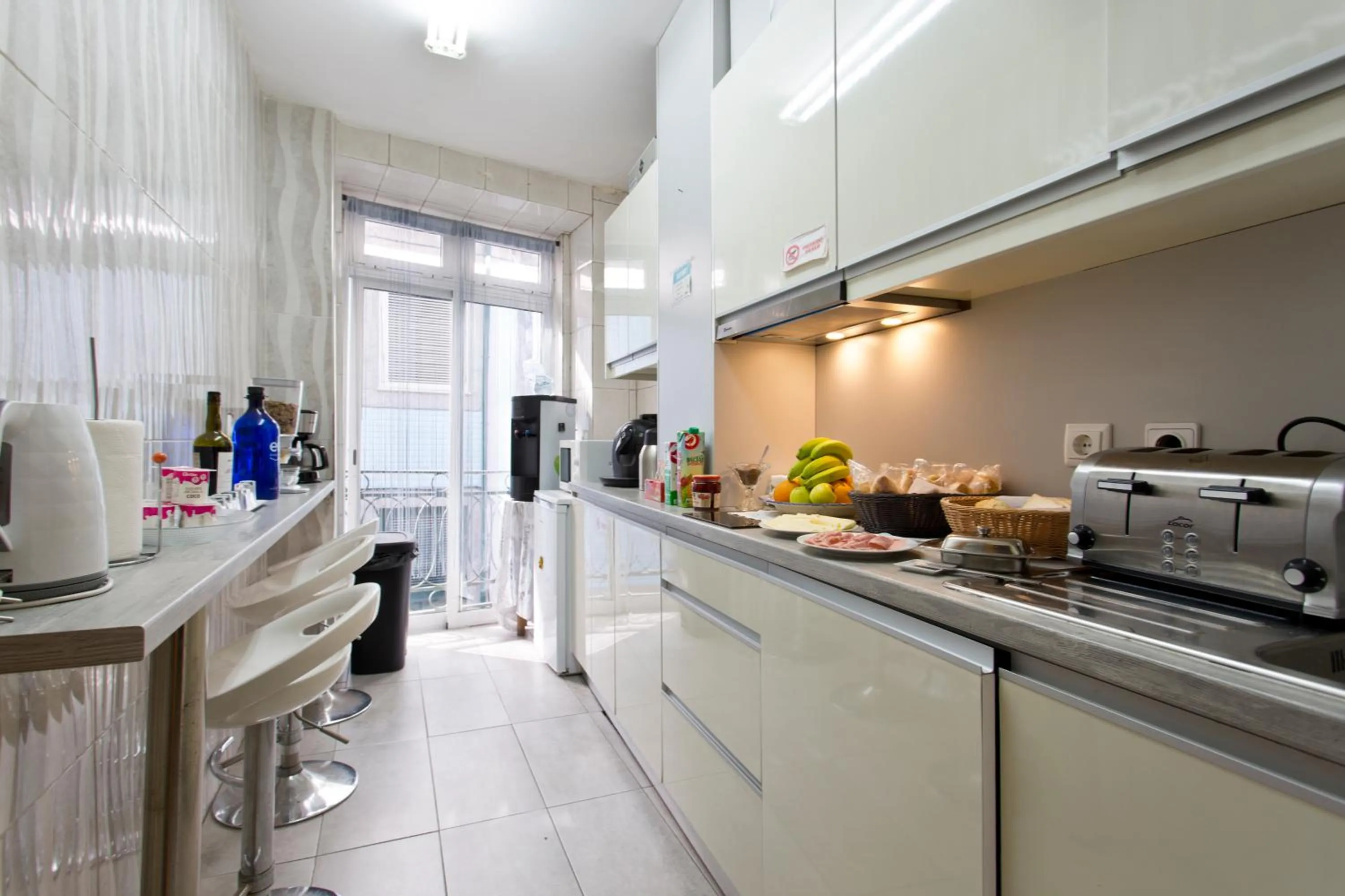 Kitchen or kitchenette in Braganca Oporto