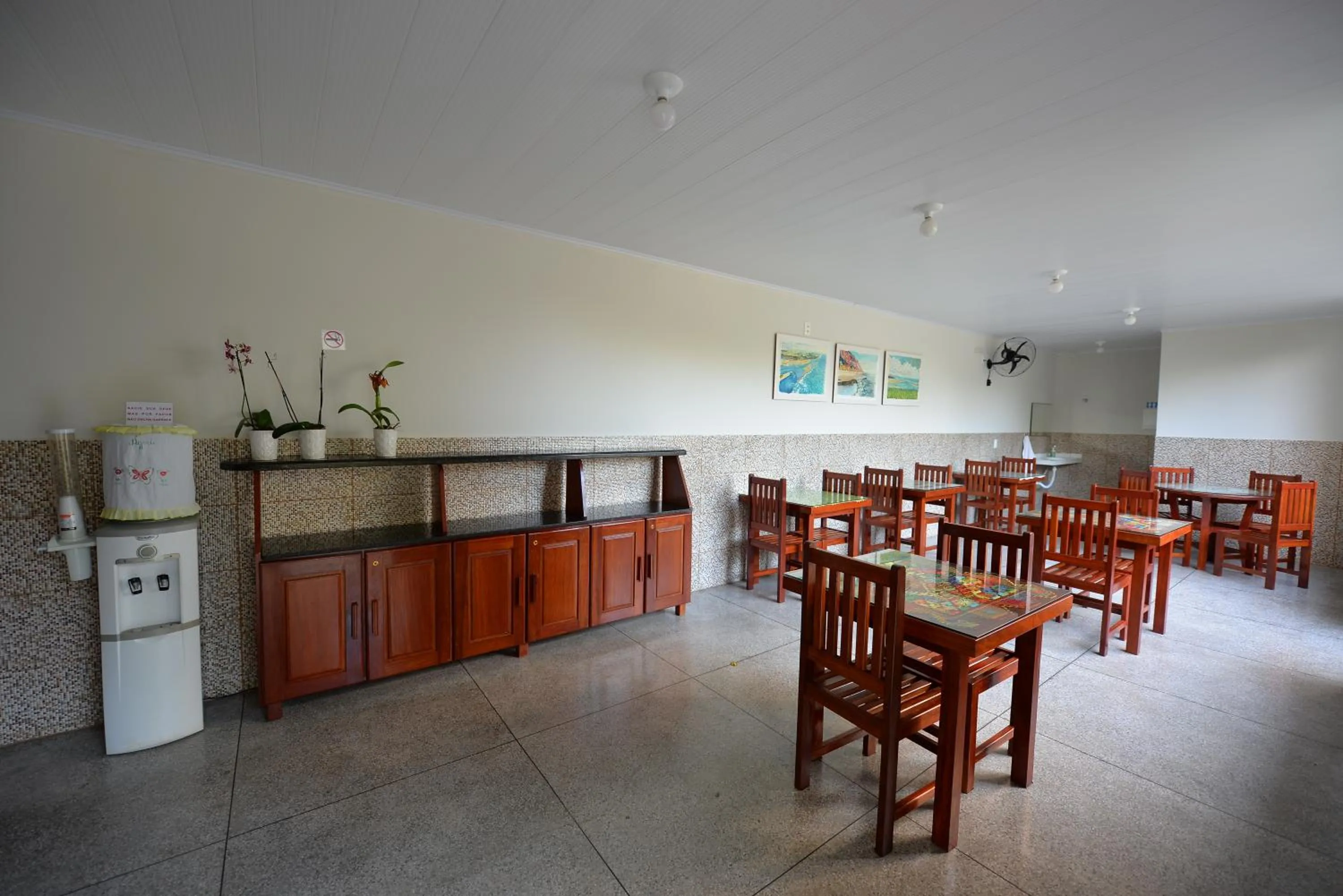 Restaurant/places to eat in Pousada do Gunga