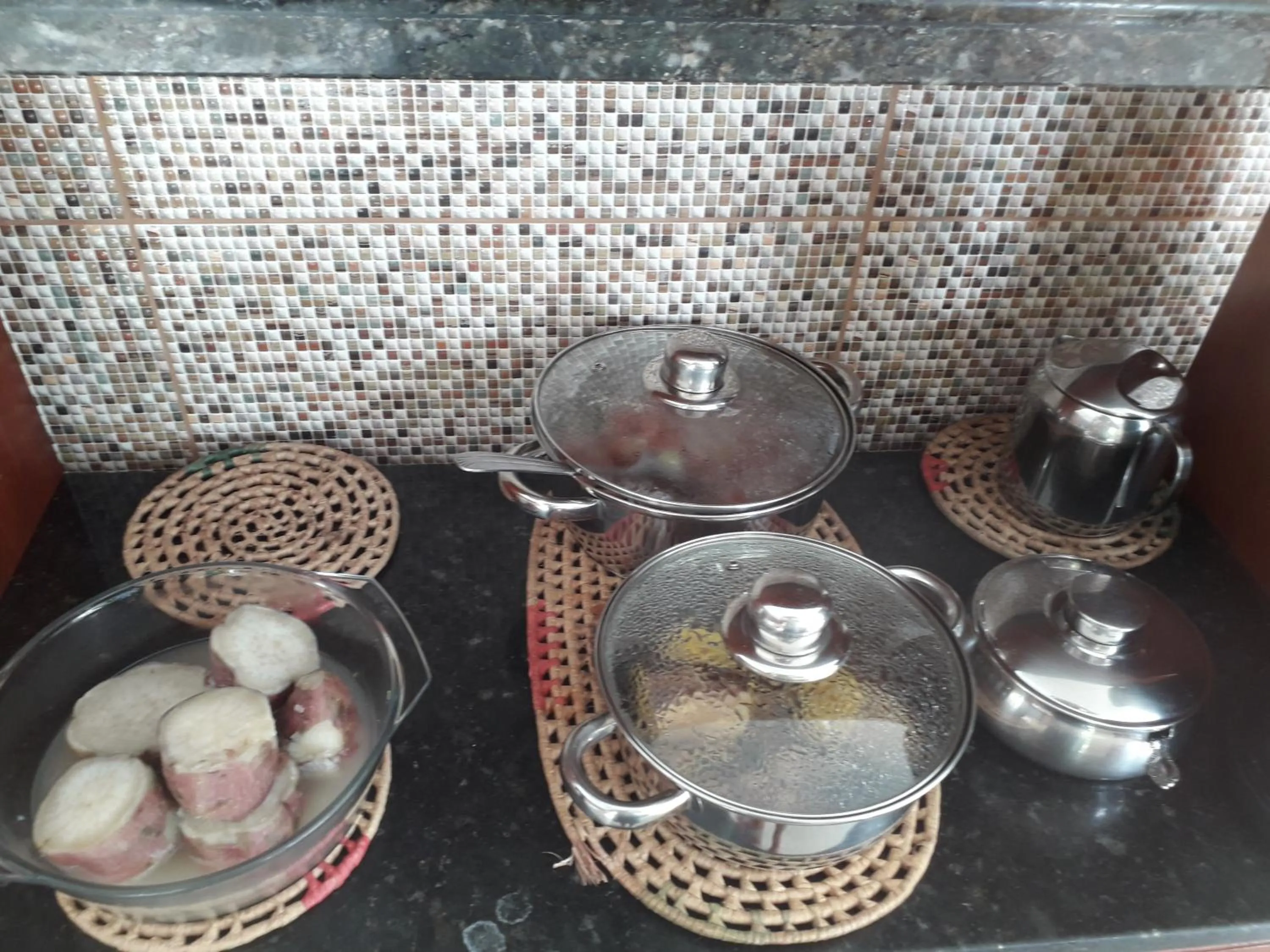 Continental breakfast in Pousada do Gunga