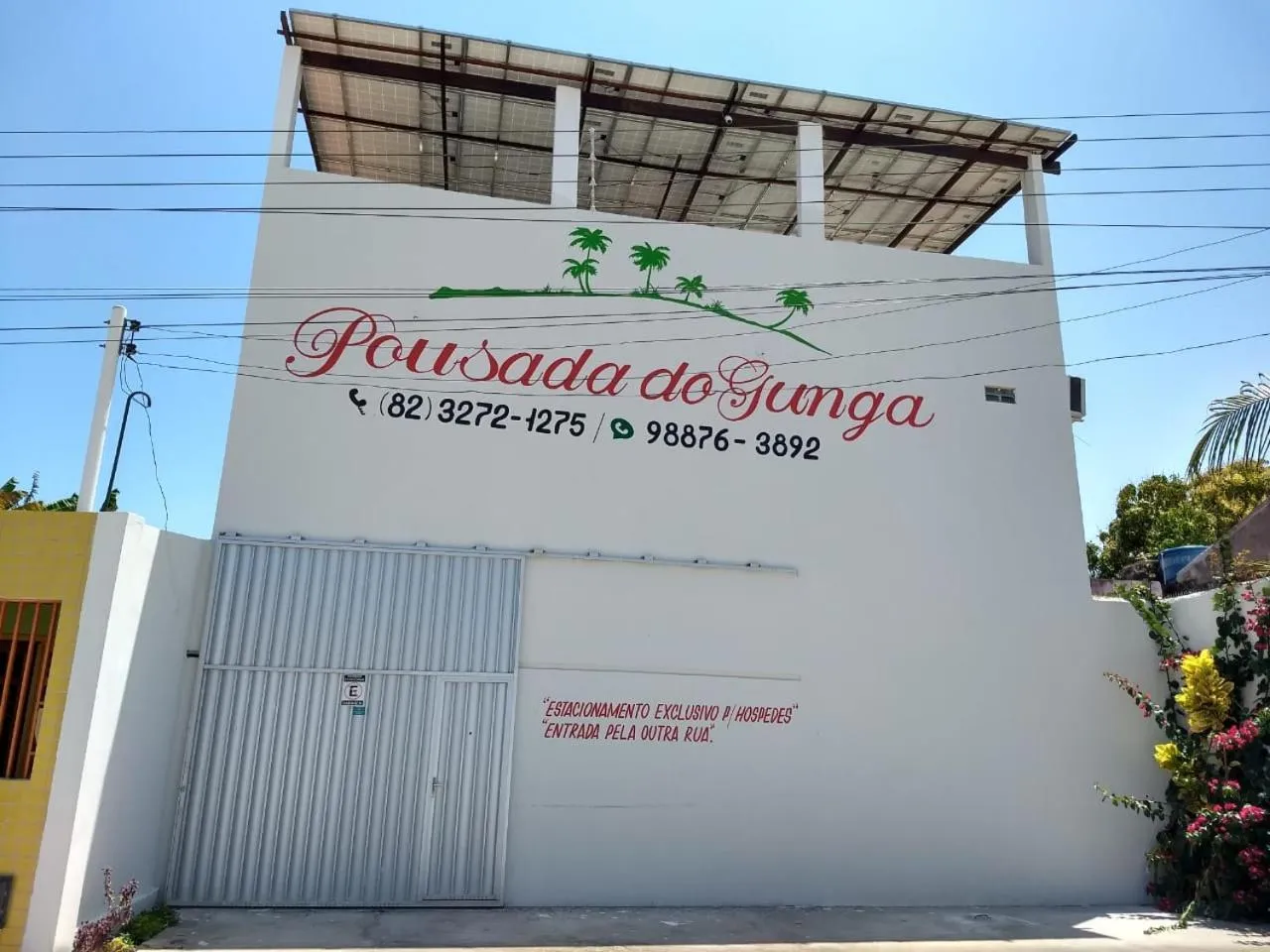 Property building in Pousada do Gunga
