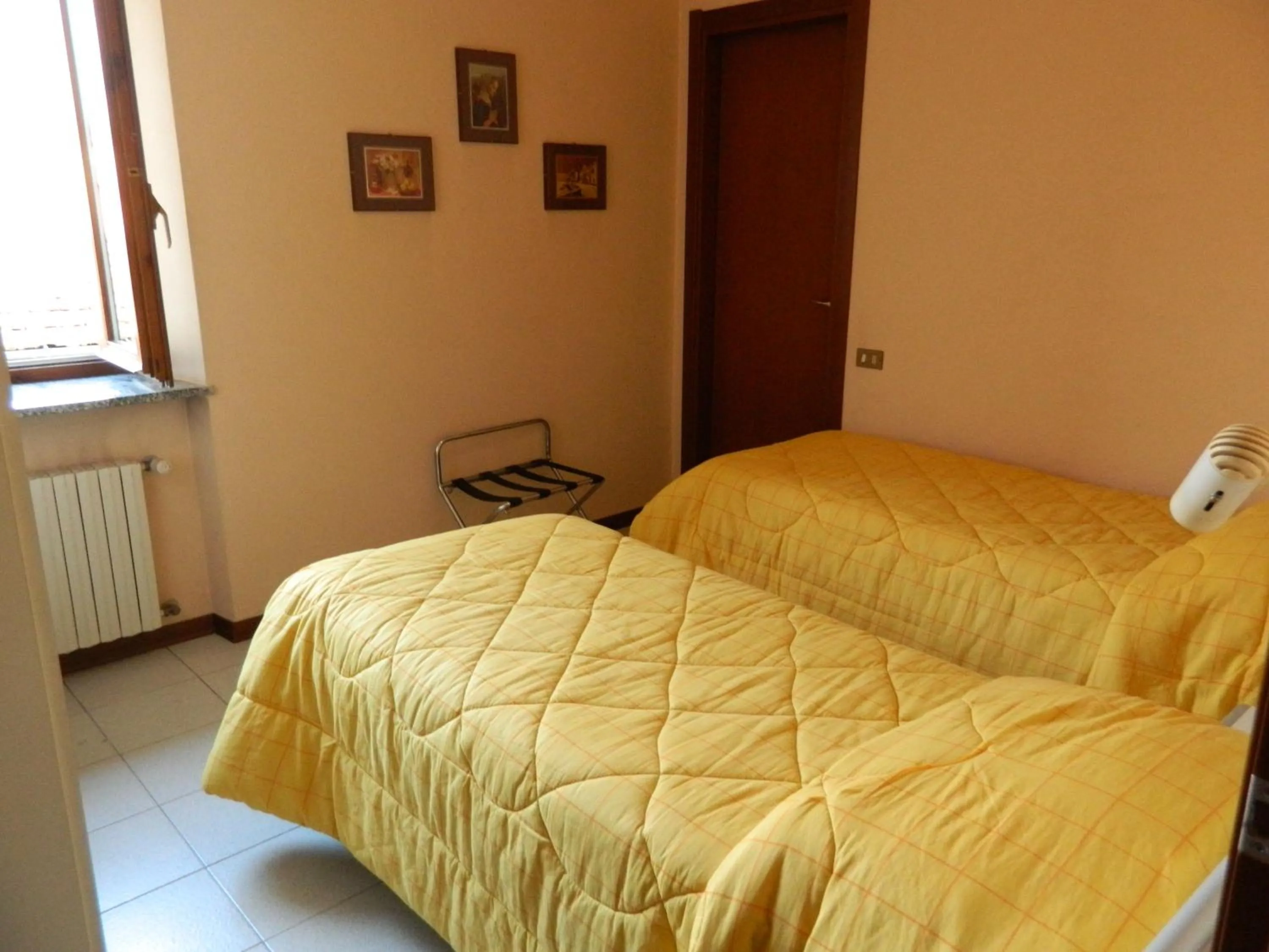 Other, Bed in Albergo Michieletto