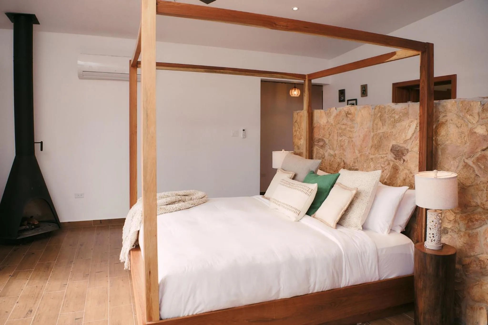 Bed in Hidden Valley Wilderness Lodge