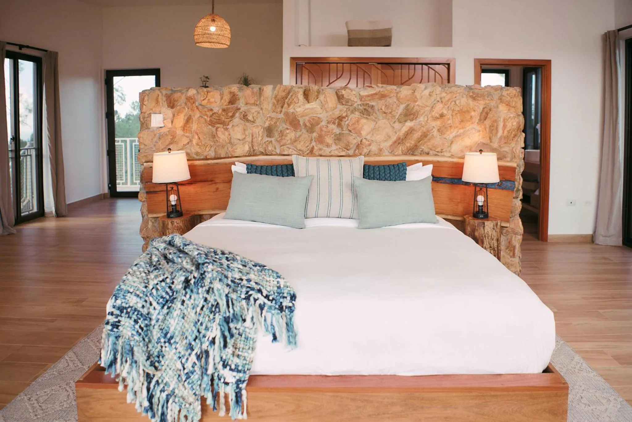 Bed in Hidden Valley Wilderness Lodge