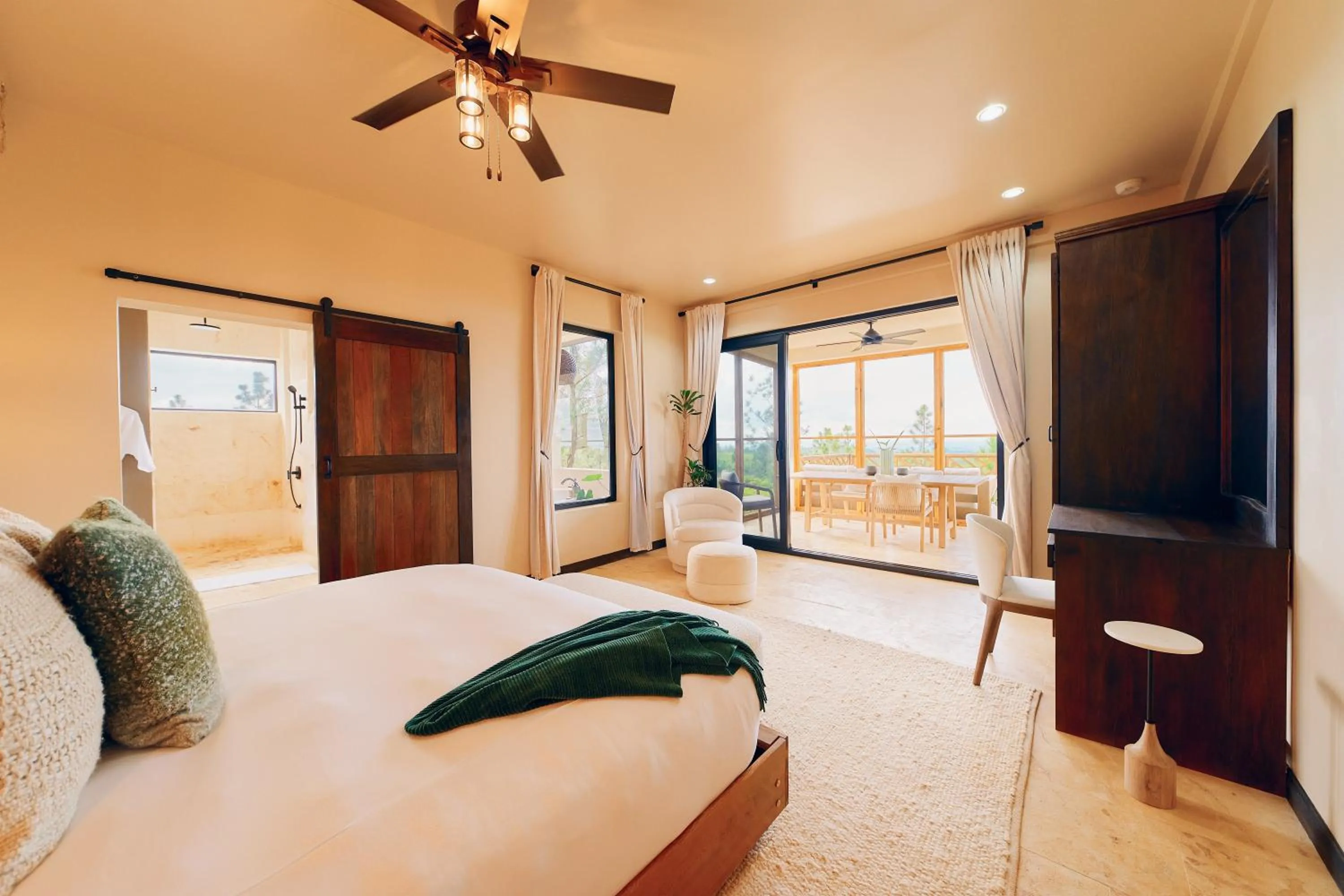 Bed in Hidden Valley Wilderness Lodge