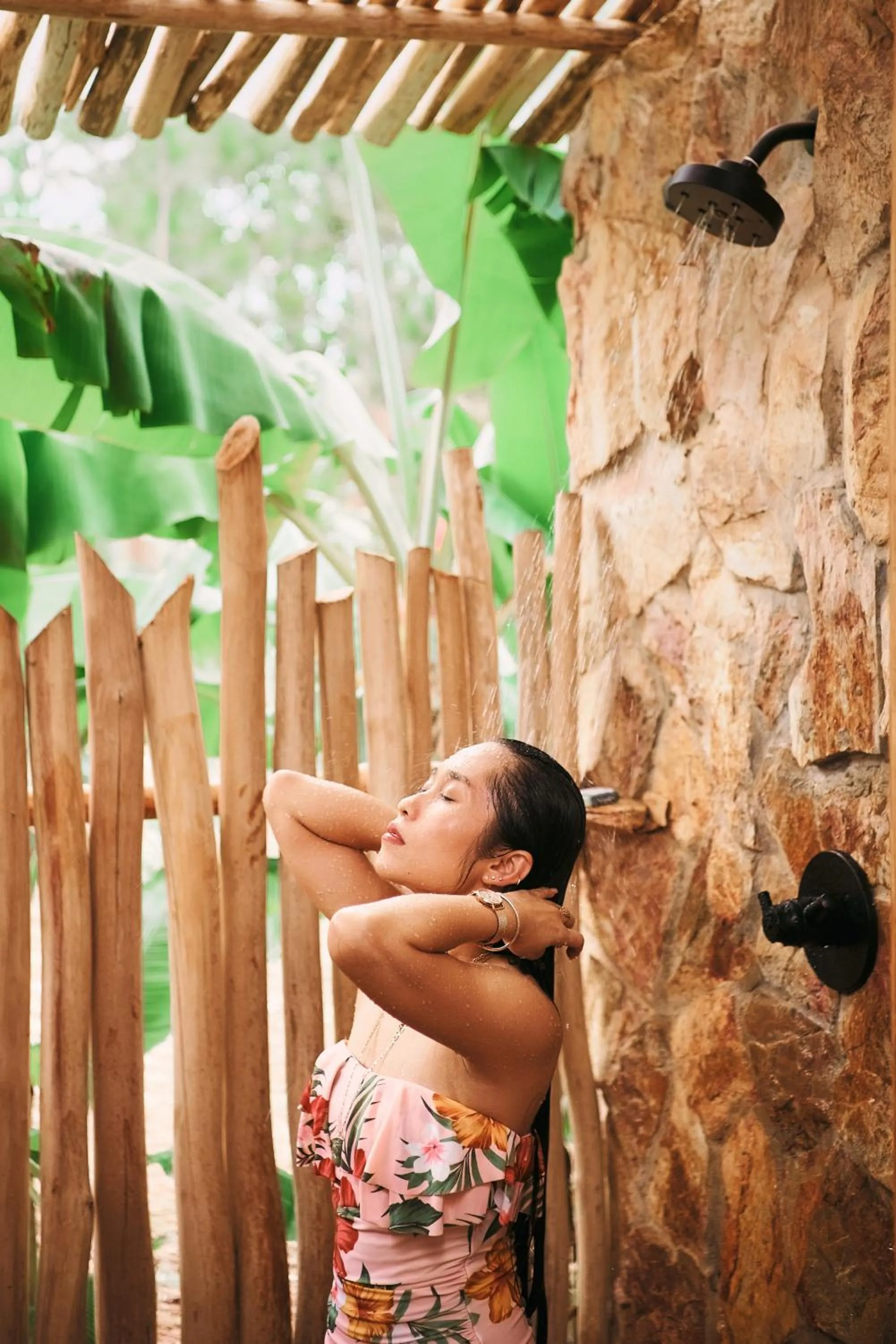 Shower in Hidden Valley Wilderness Lodge