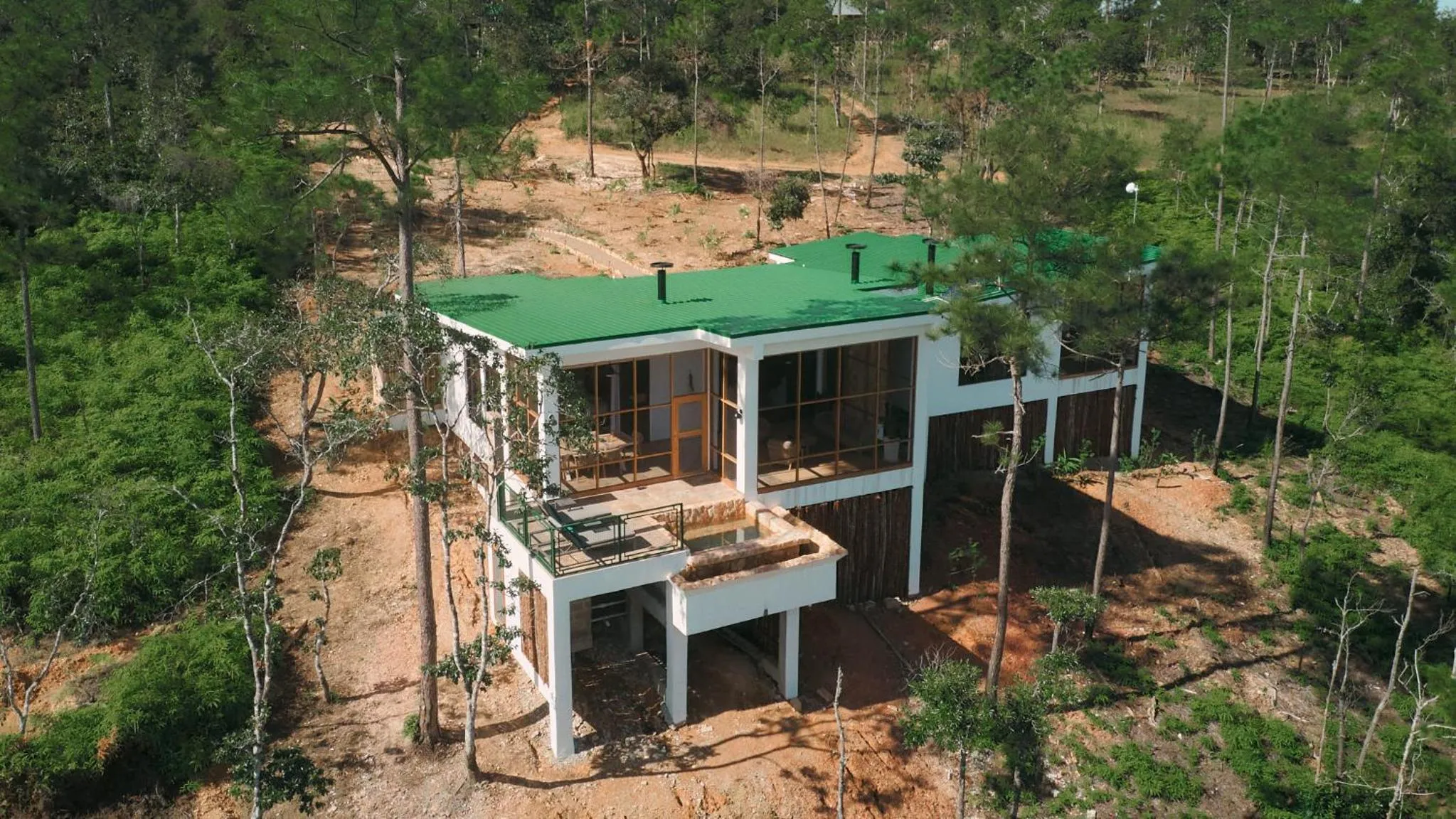Property building in Hidden Valley Wilderness Lodge