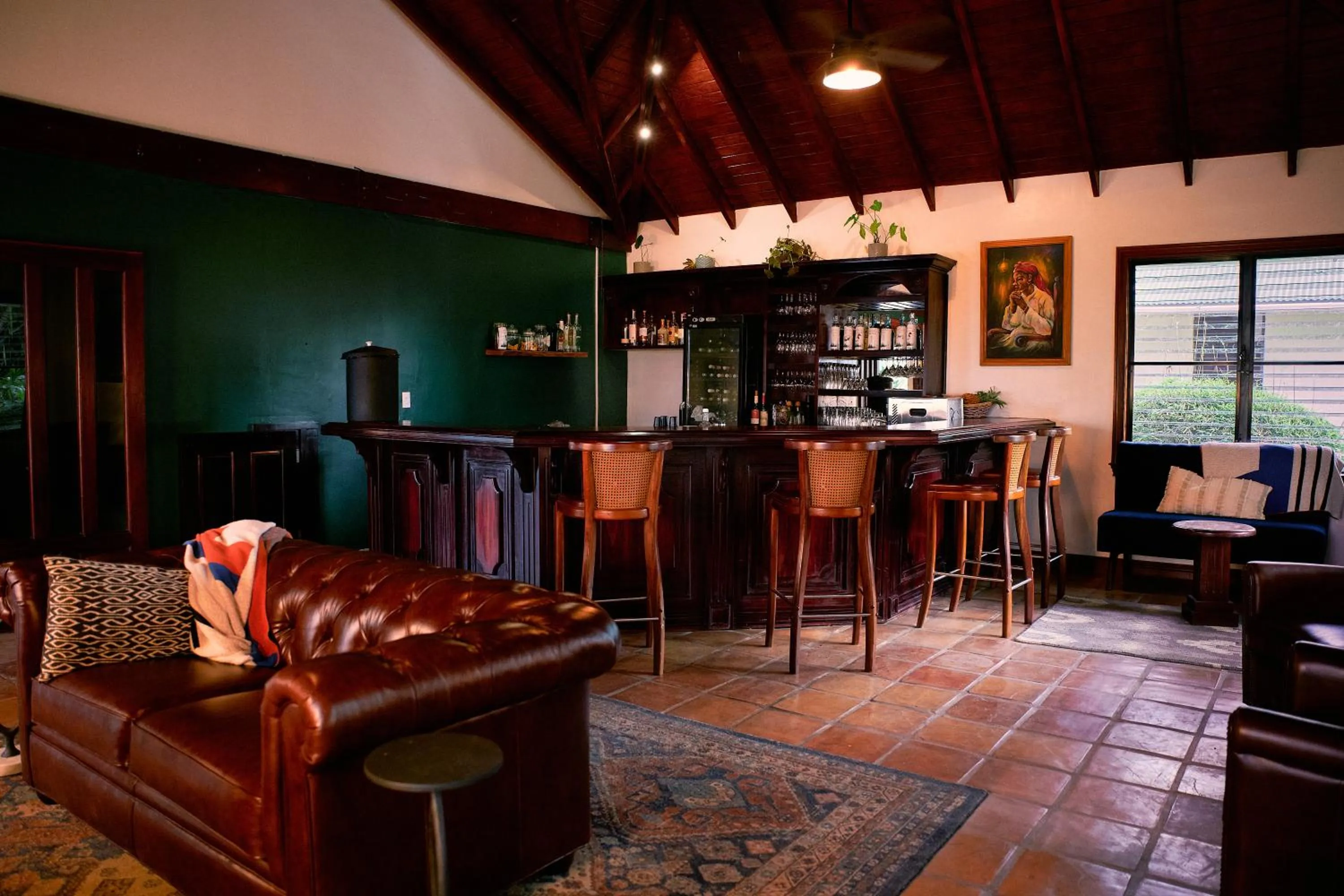 Lounge or bar in Hidden Valley Wilderness Lodge