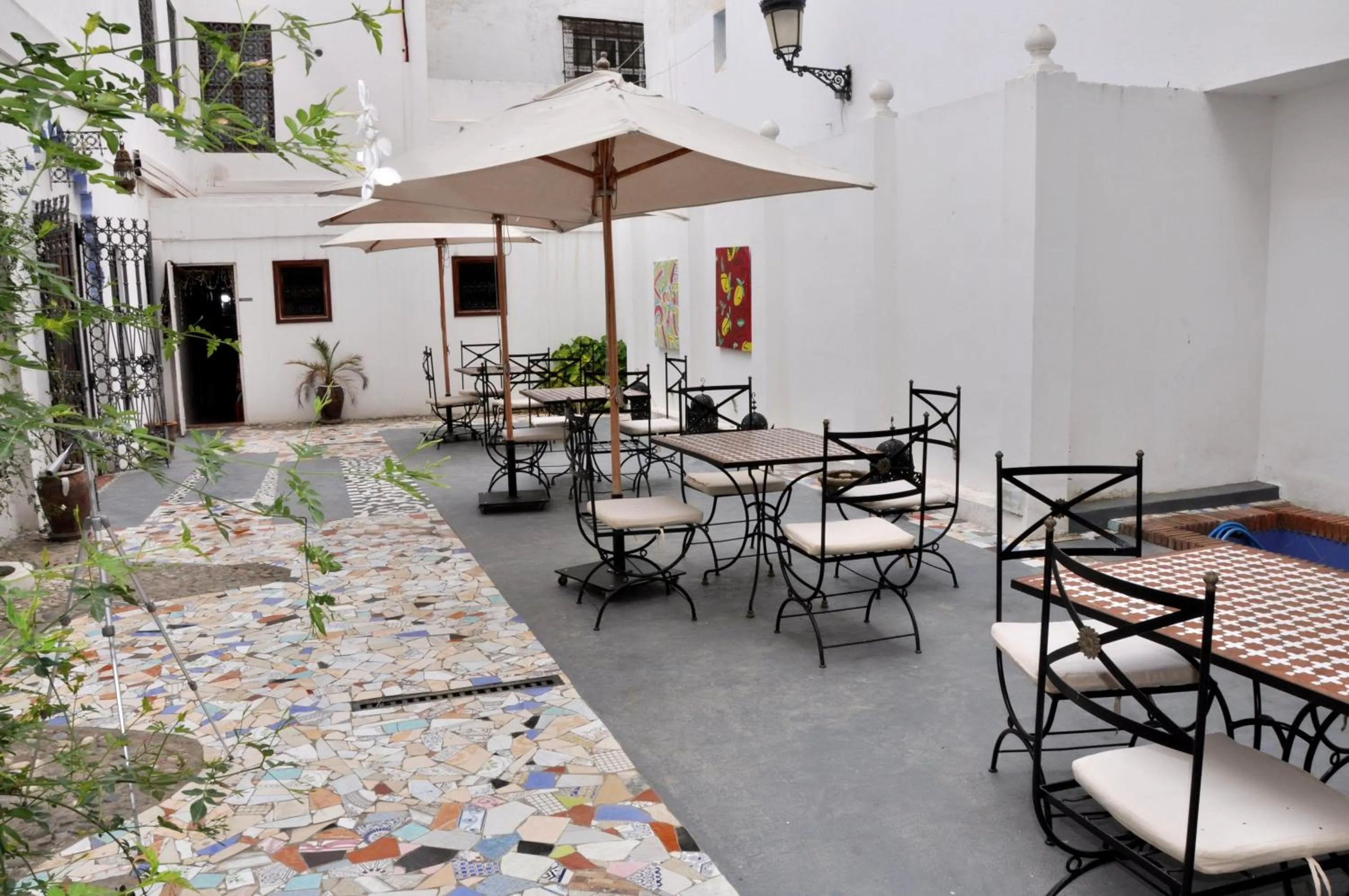 Dining area in Hotel Blanco Riad