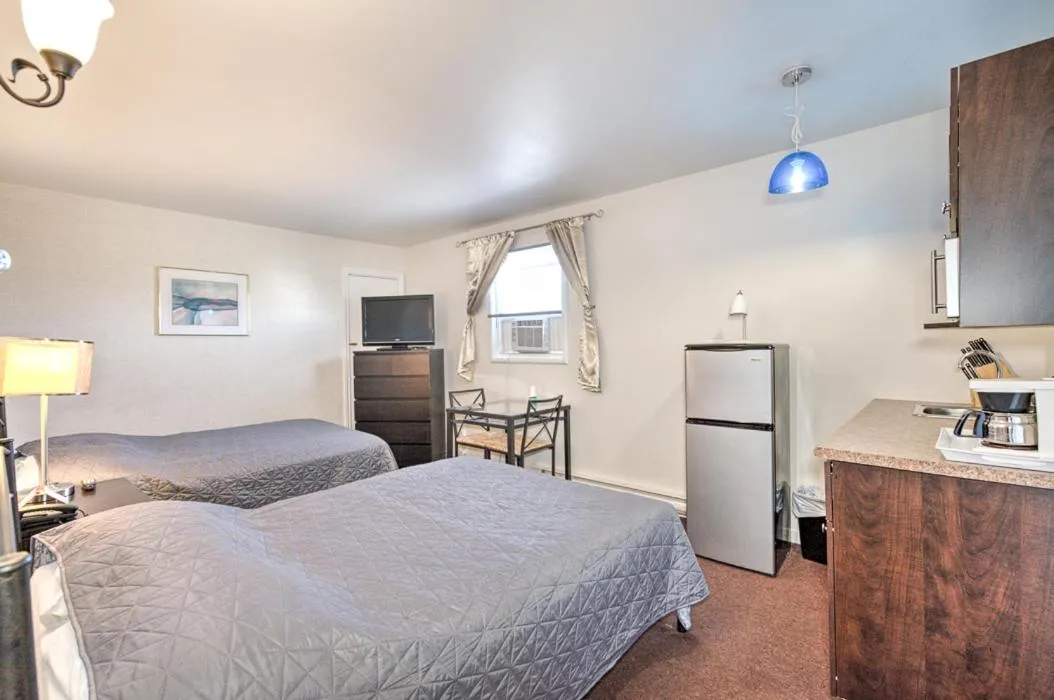 Bed in Motel Grande Ile